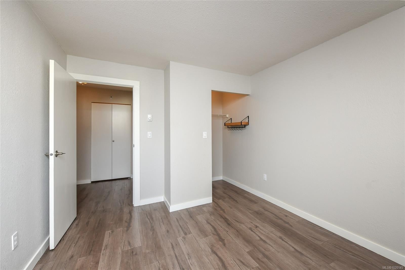 409-1050 Braidwood Rd, Courtenay, BC - Indoor Photo Showing Other Room
