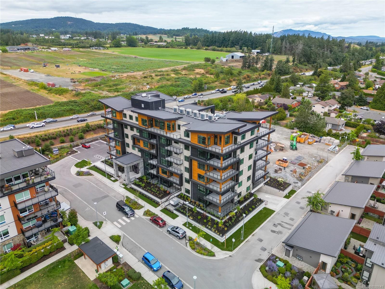 208-2520 Hackett Cres, Central Saanich, BC - Outdoor With View