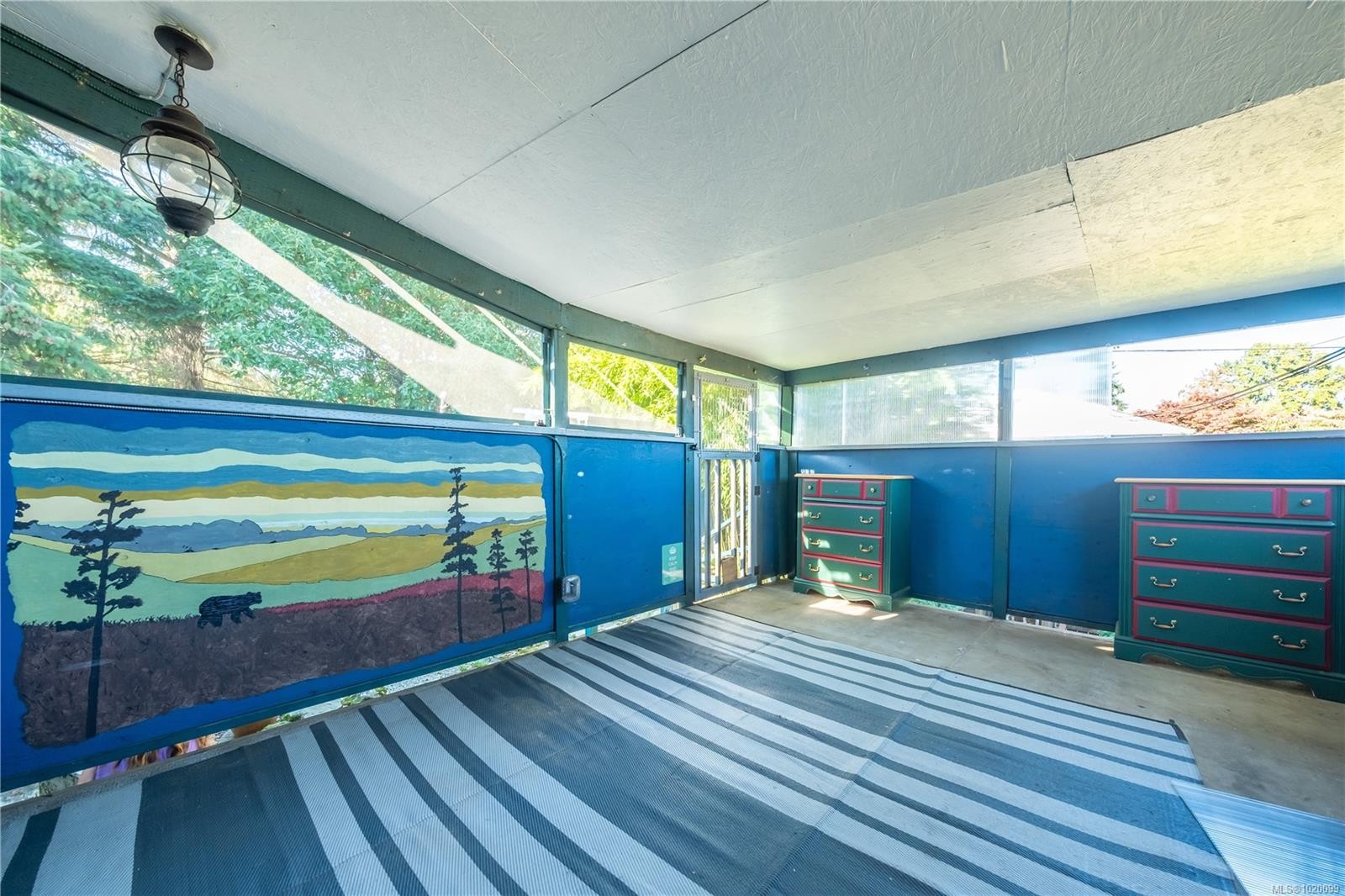 328 Seventh St, Nanaimo, BC