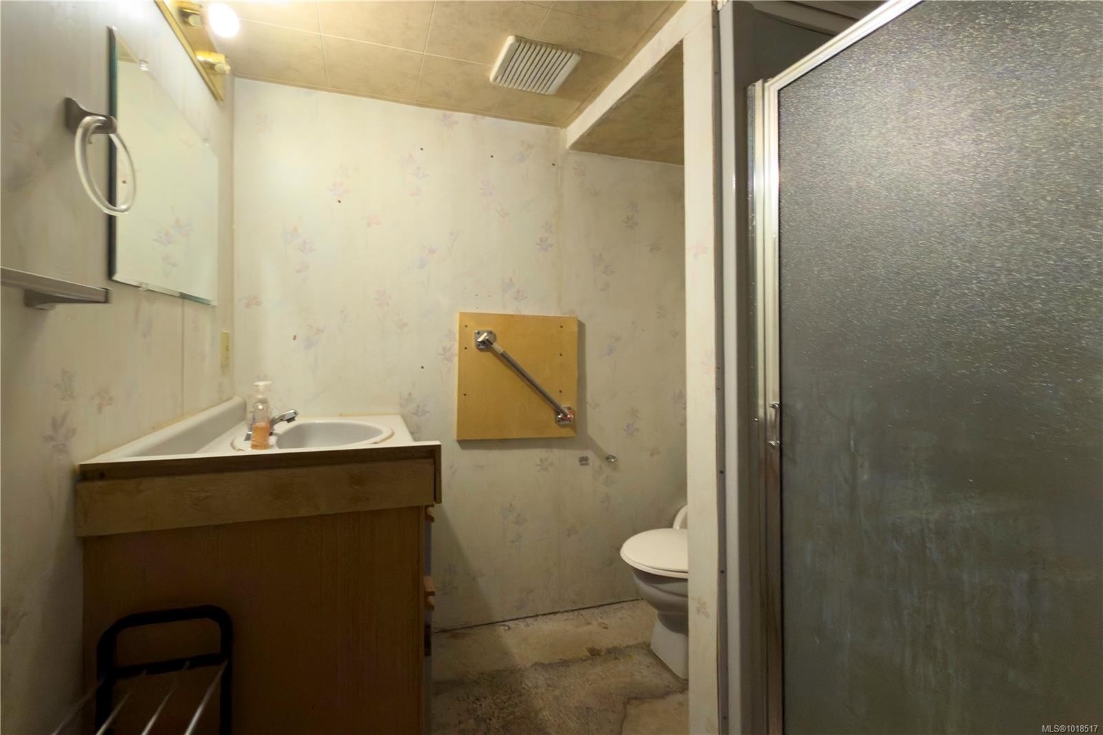 9571 Gleadle Rd, Black Creek, BC