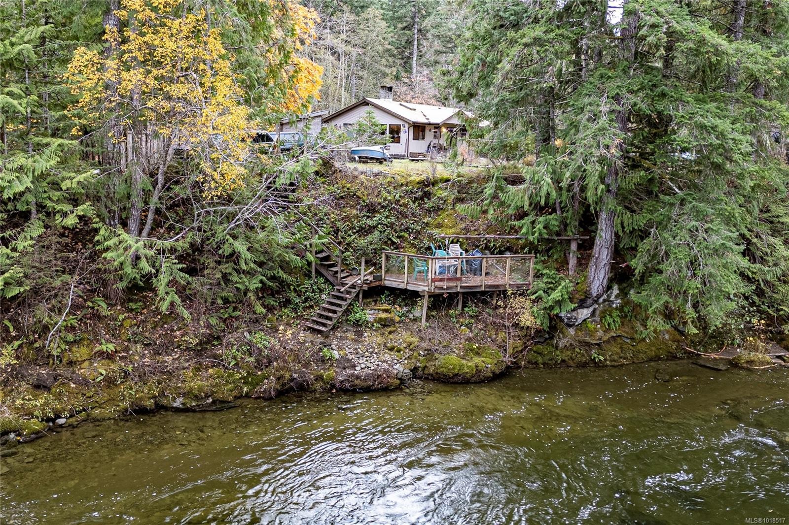 9571 Gleadle Rd, Black Creek, BC