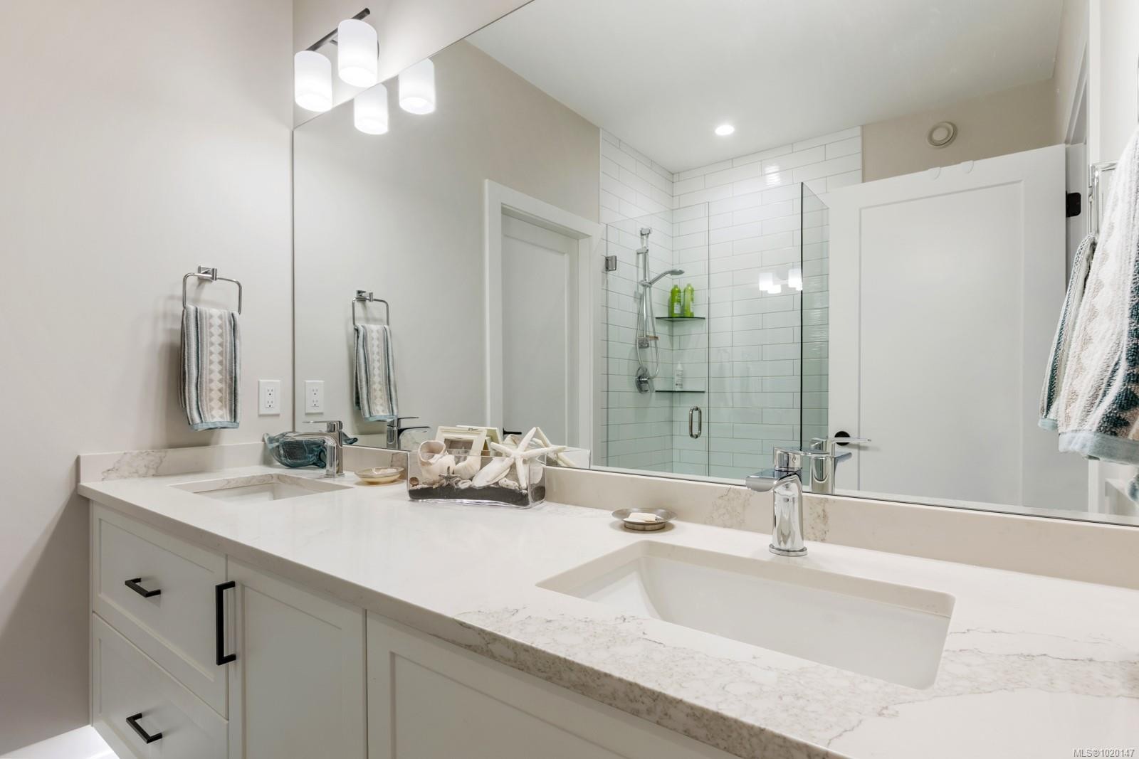 137-4098 Buckstone Rd, Courtenay, BC