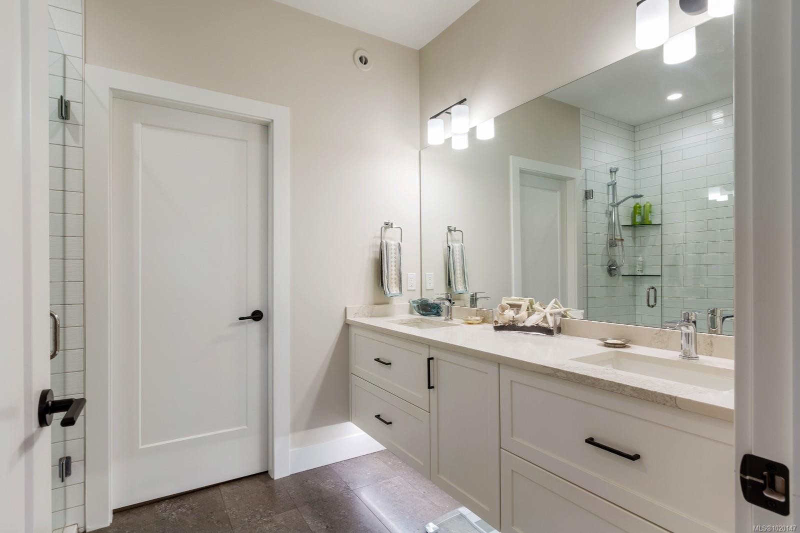 137-4098 Buckstone Rd, Courtenay, BC