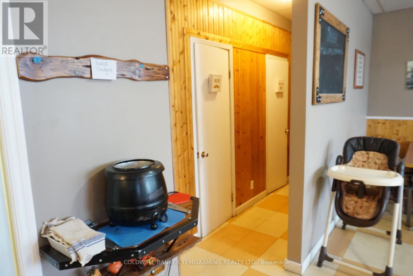 39 Third Street, Englehart, ON