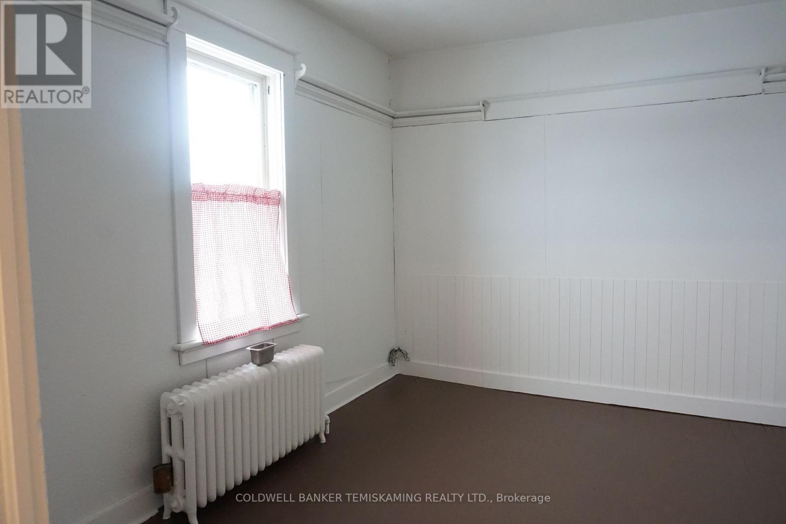 39 Third Street, Englehart, ON