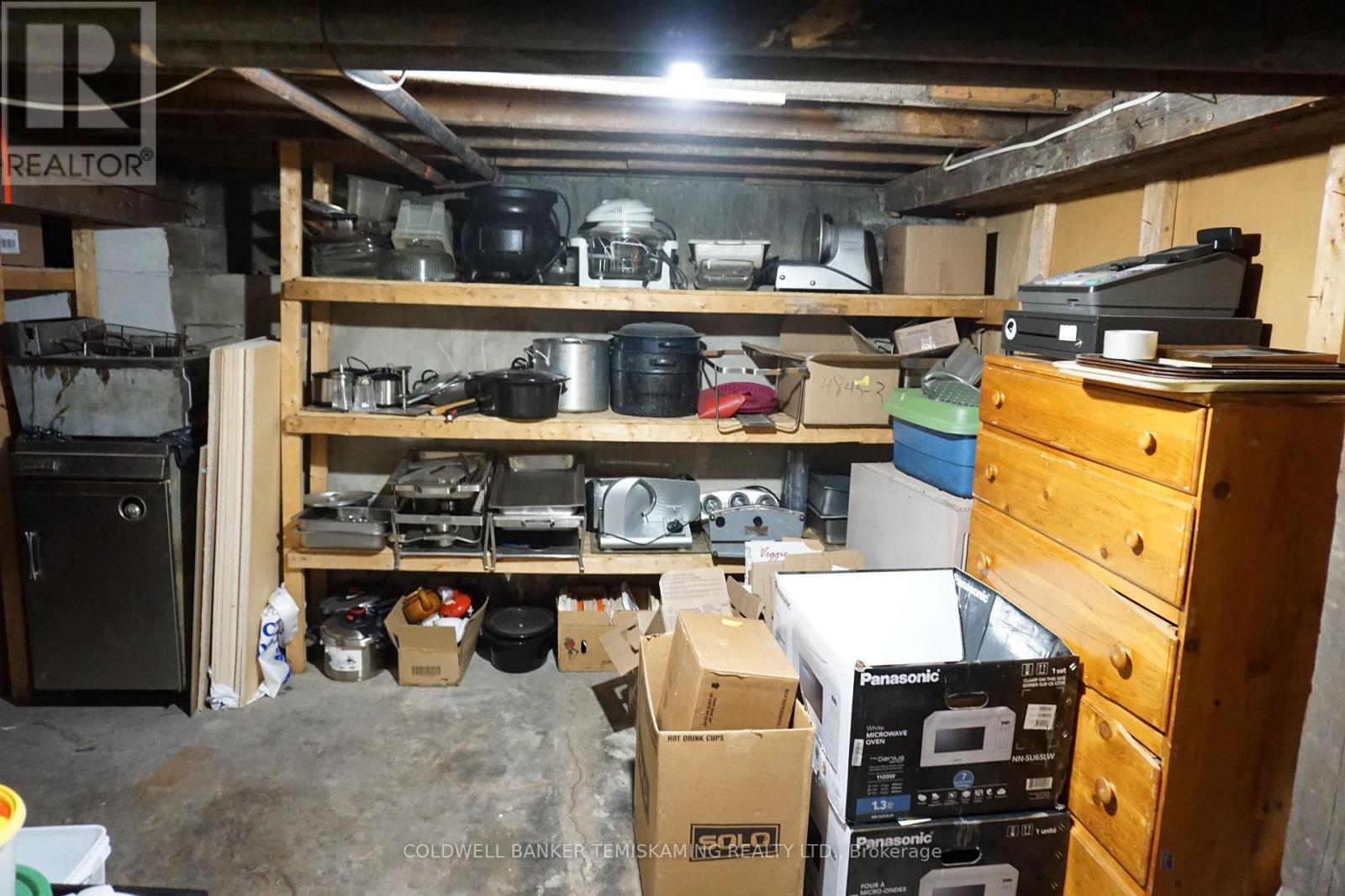 39 Third Street, Englehart, ON