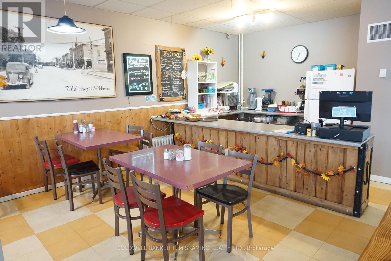39 Third Street, Englehart, ON