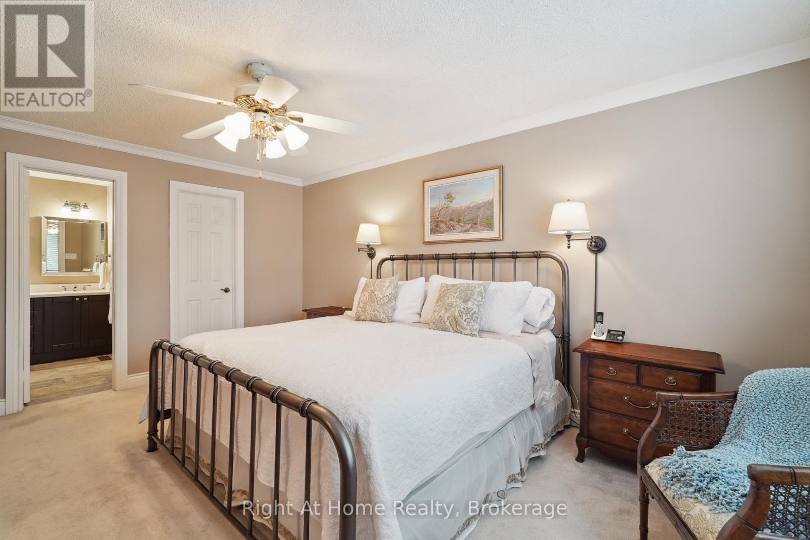 1445 Golden Meadow Trail, Oakville (Fa Falgarwood), ON - Indoor Photo Showing Bedroom