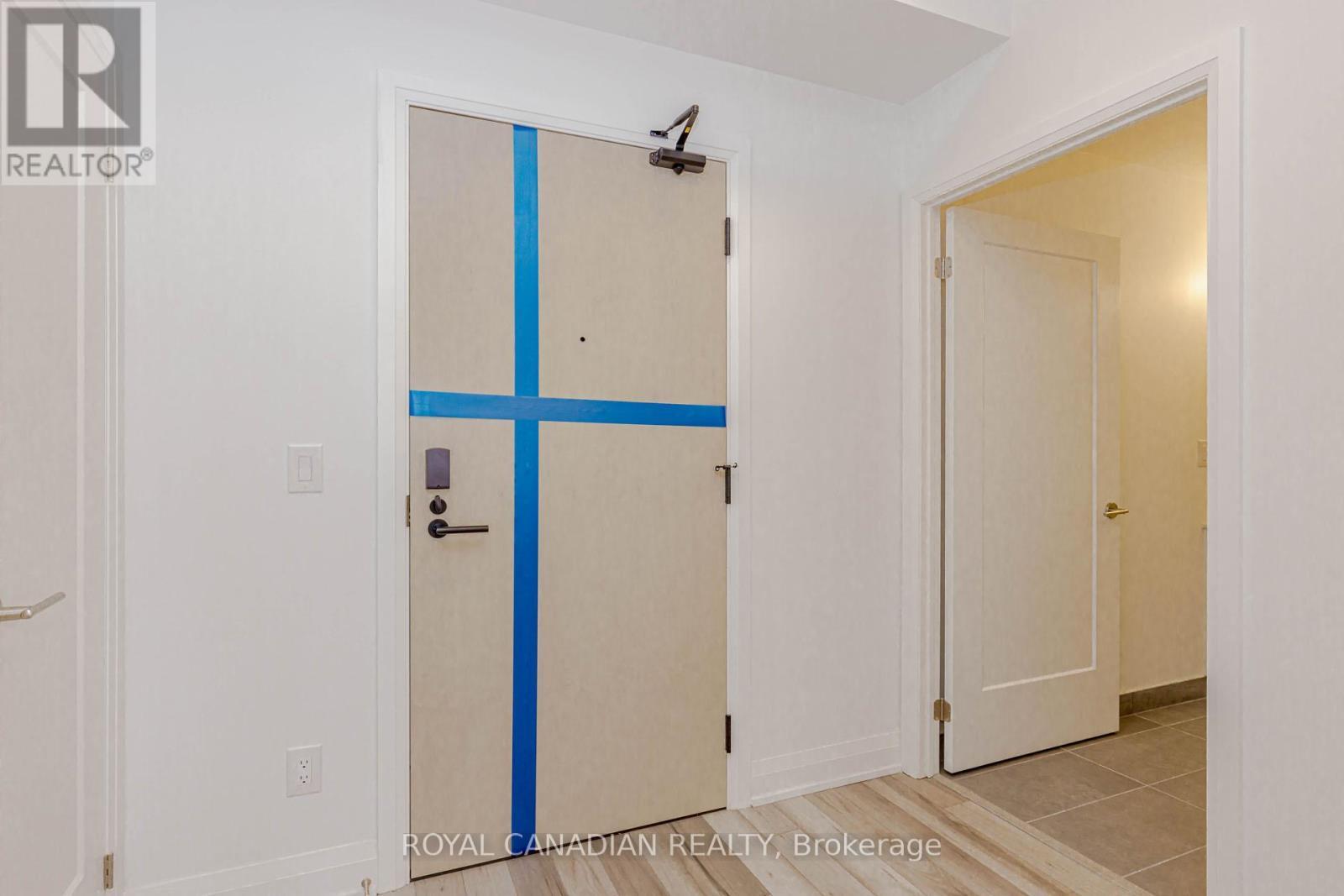 306 - 3250 Carding Mill Trail, Oakville, ON - Indoor Photo Showing Other Room