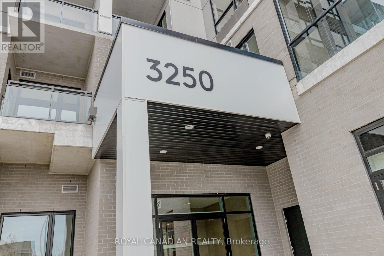 306 - 3250 Carding Mill Trail, Oakville, ON - Outdoor With Exterior