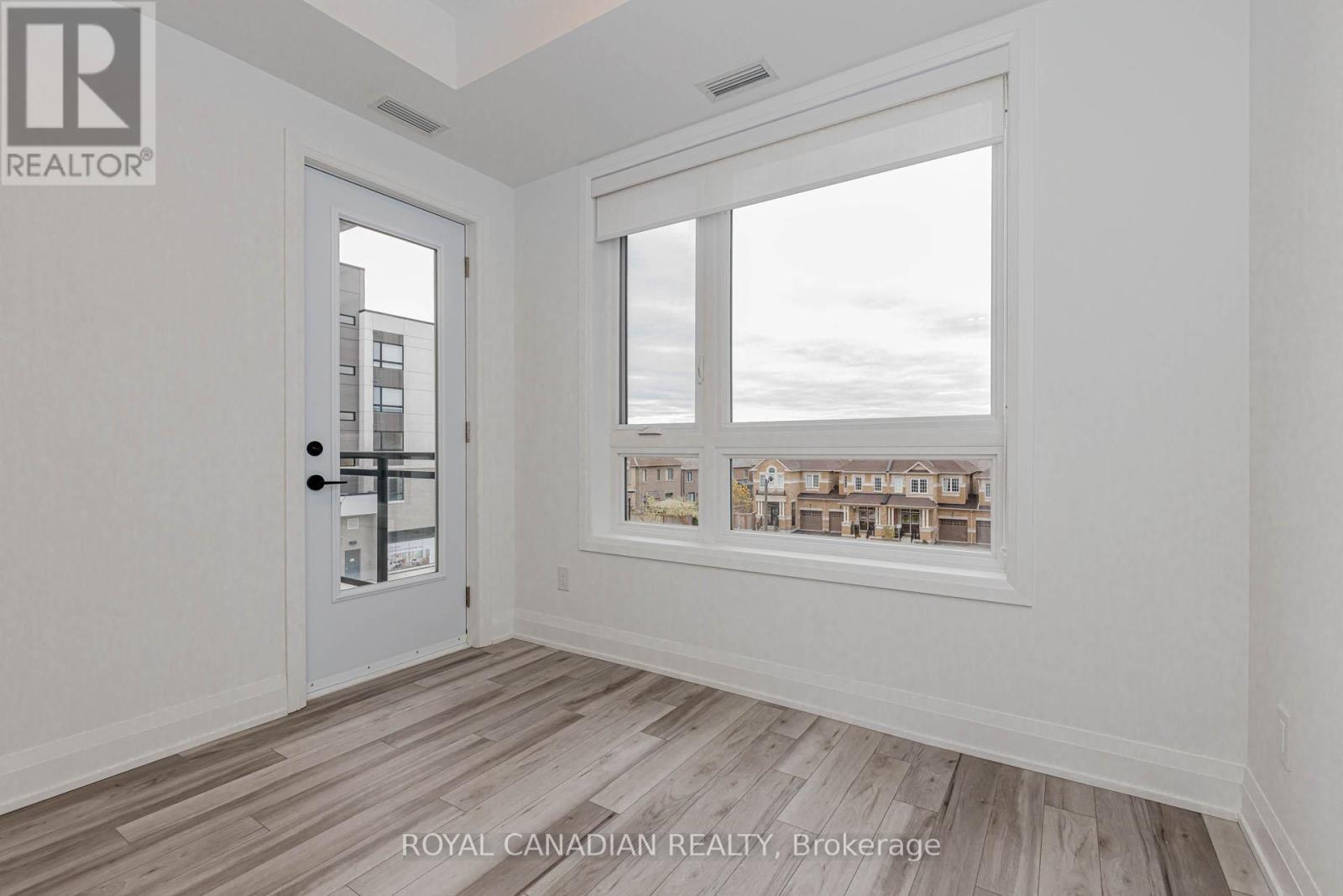 306 - 3250 Carding Mill Trail, Oakville, ON - Indoor Photo Showing Other Room