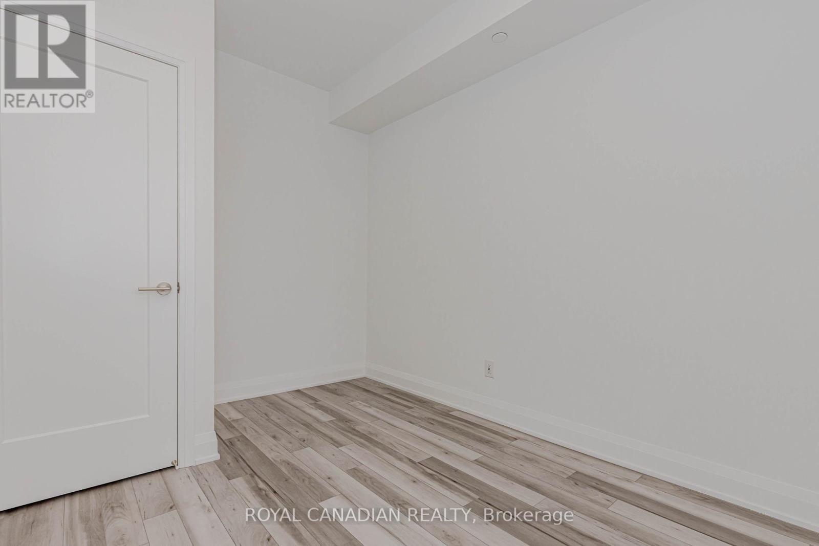 306 - 3250 Carding Mill Trail, Oakville, ON - Indoor Photo Showing Other Room