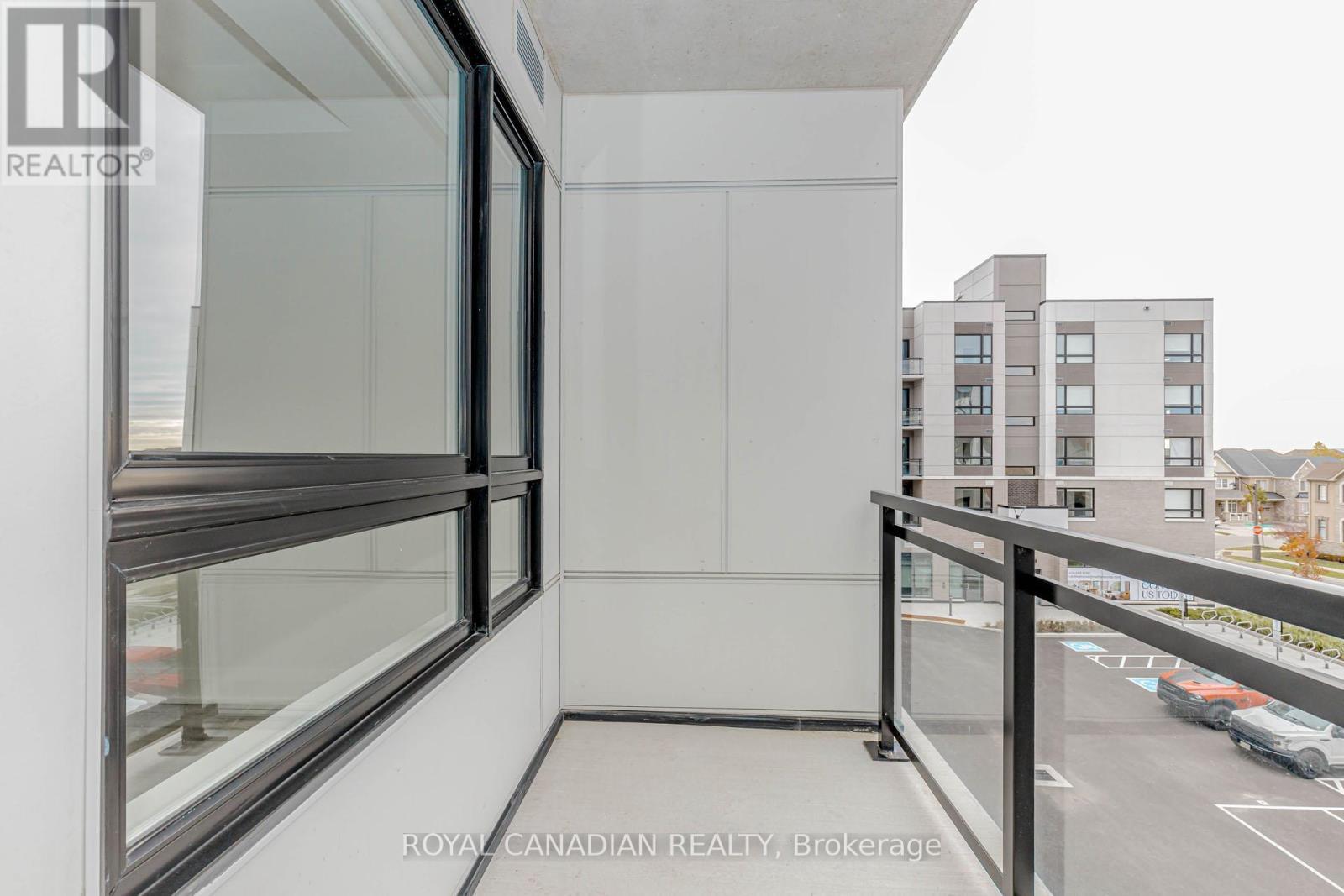 306 - 3250 Carding Mill Trail, Oakville, ON - Outdoor With Exterior