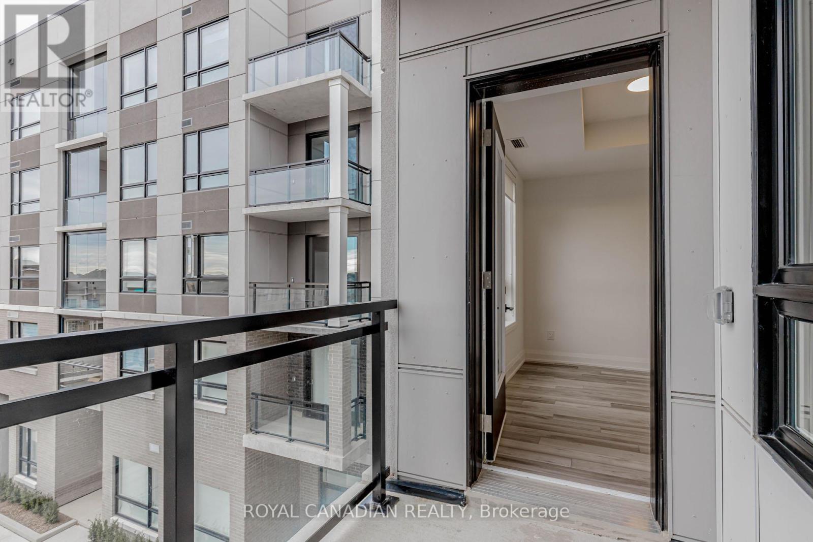 306 - 3250 Carding Mill Trail, Oakville, ON - Outdoor With Exterior