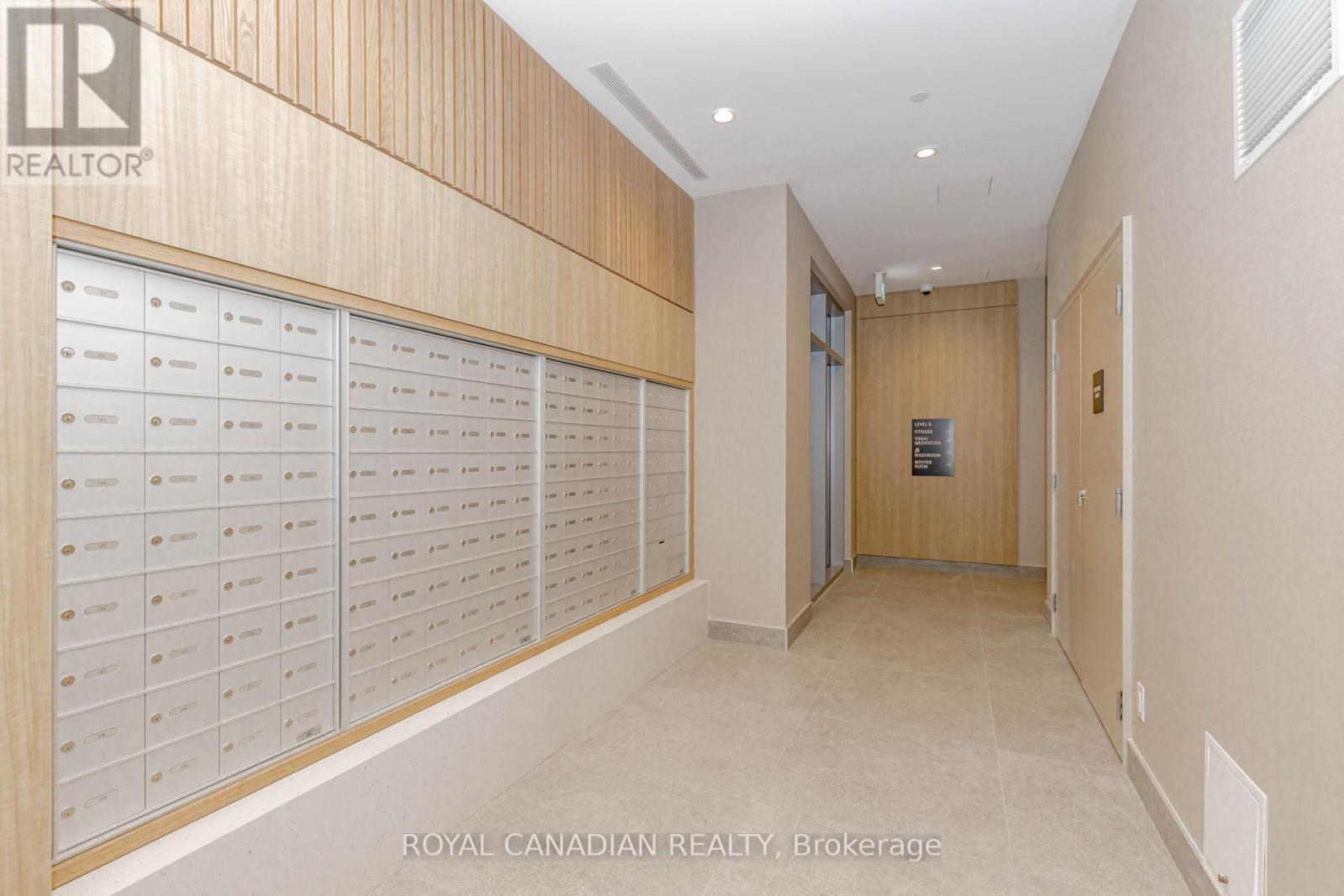 306 - 3250 Carding Mill Trail, Oakville, ON - Indoor Photo Showing Other Room