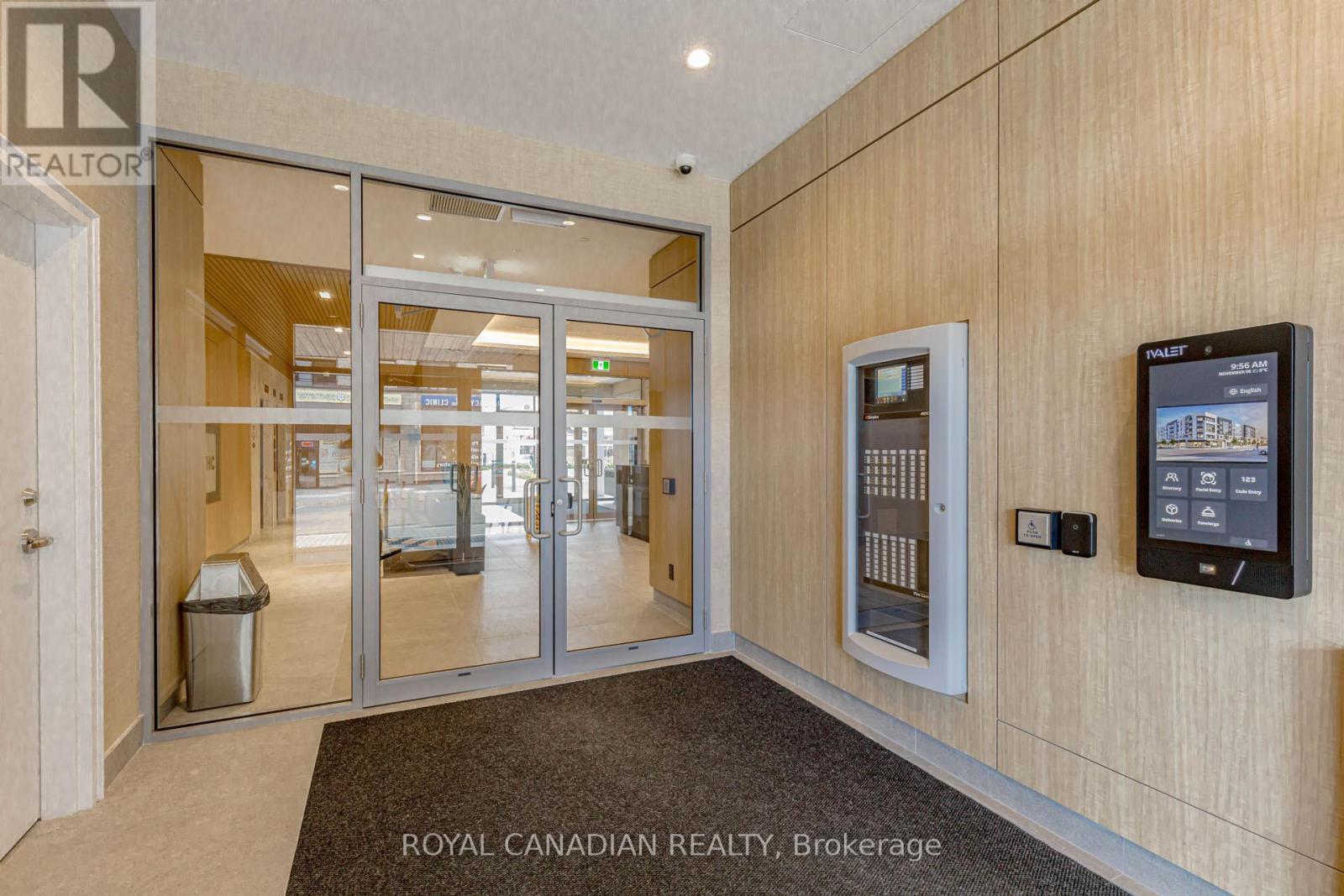 306 - 3250 Carding Mill Trail, Oakville, ON - With Exterior