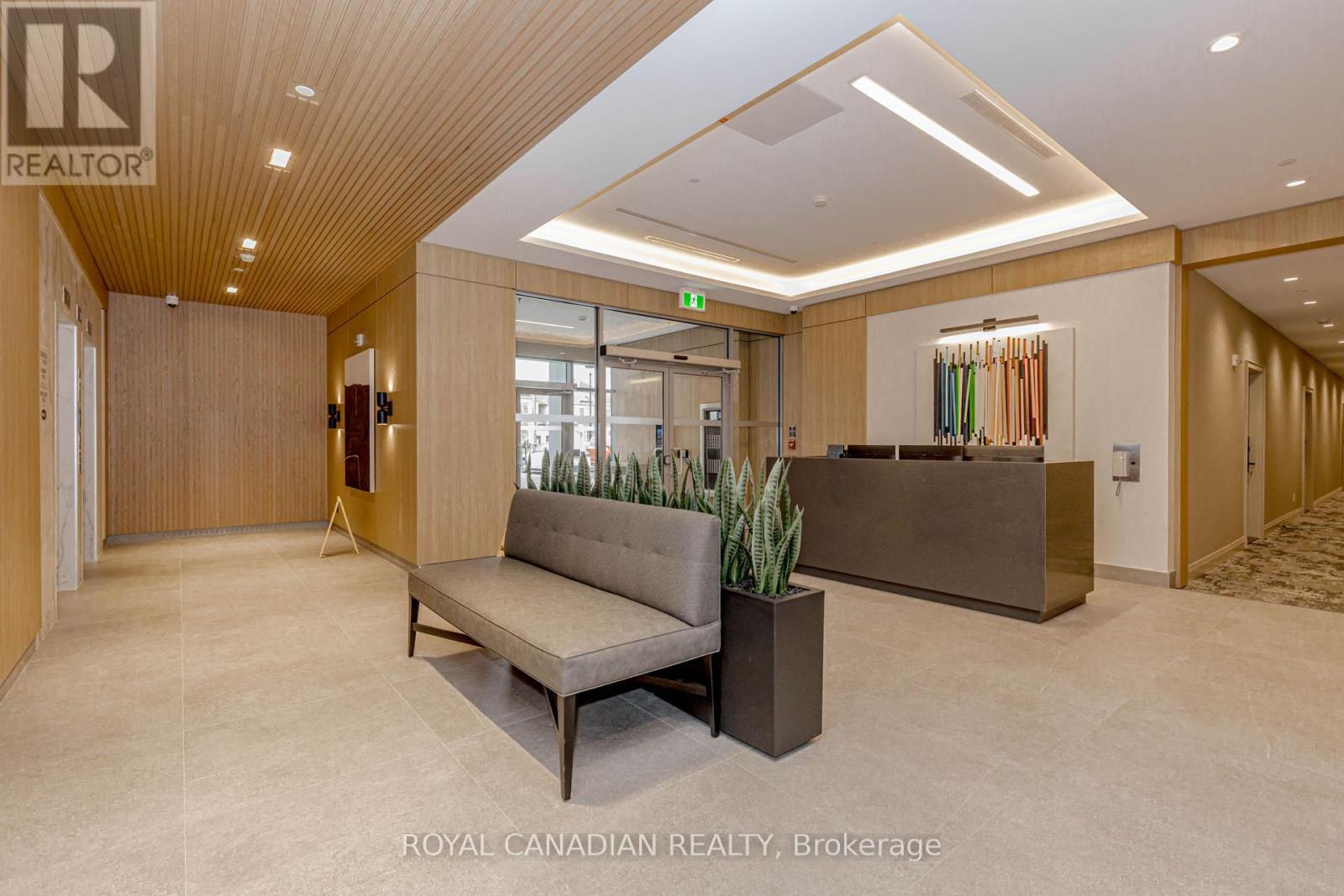 306 - 3250 Carding Mill Trail, Oakville, ON - Indoor Photo Showing Other Room