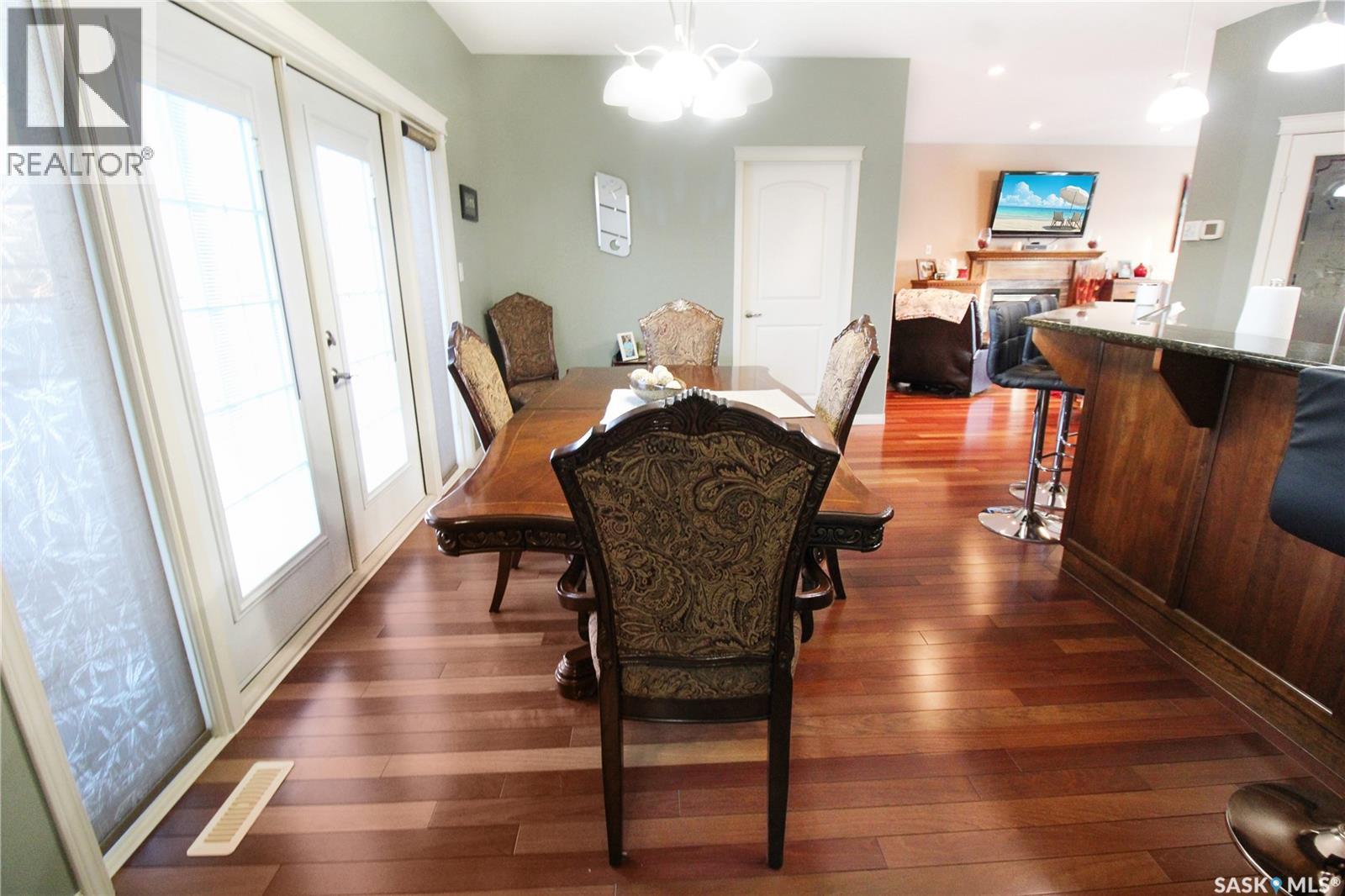 615 Hodgson Drive, Swift Current, SK - Indoor Photo Showing Dining Room