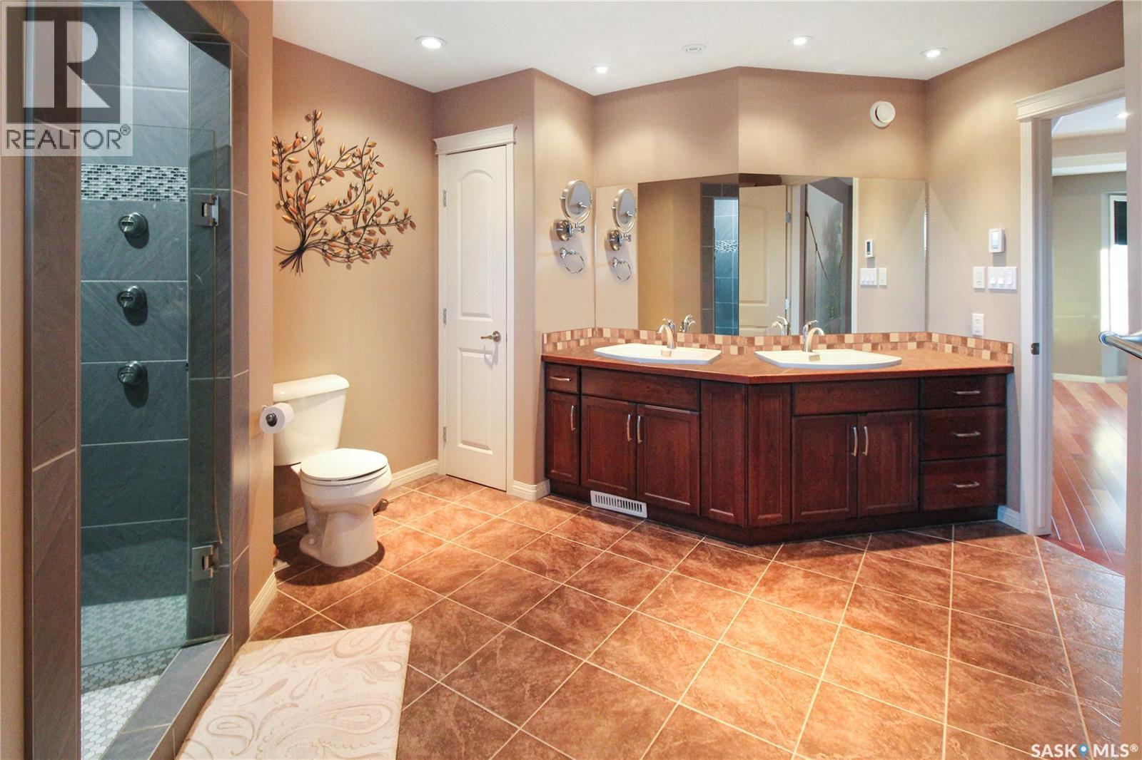 615 Hodgson Drive, Swift Current, SK - Indoor Photo Showing Bathroom