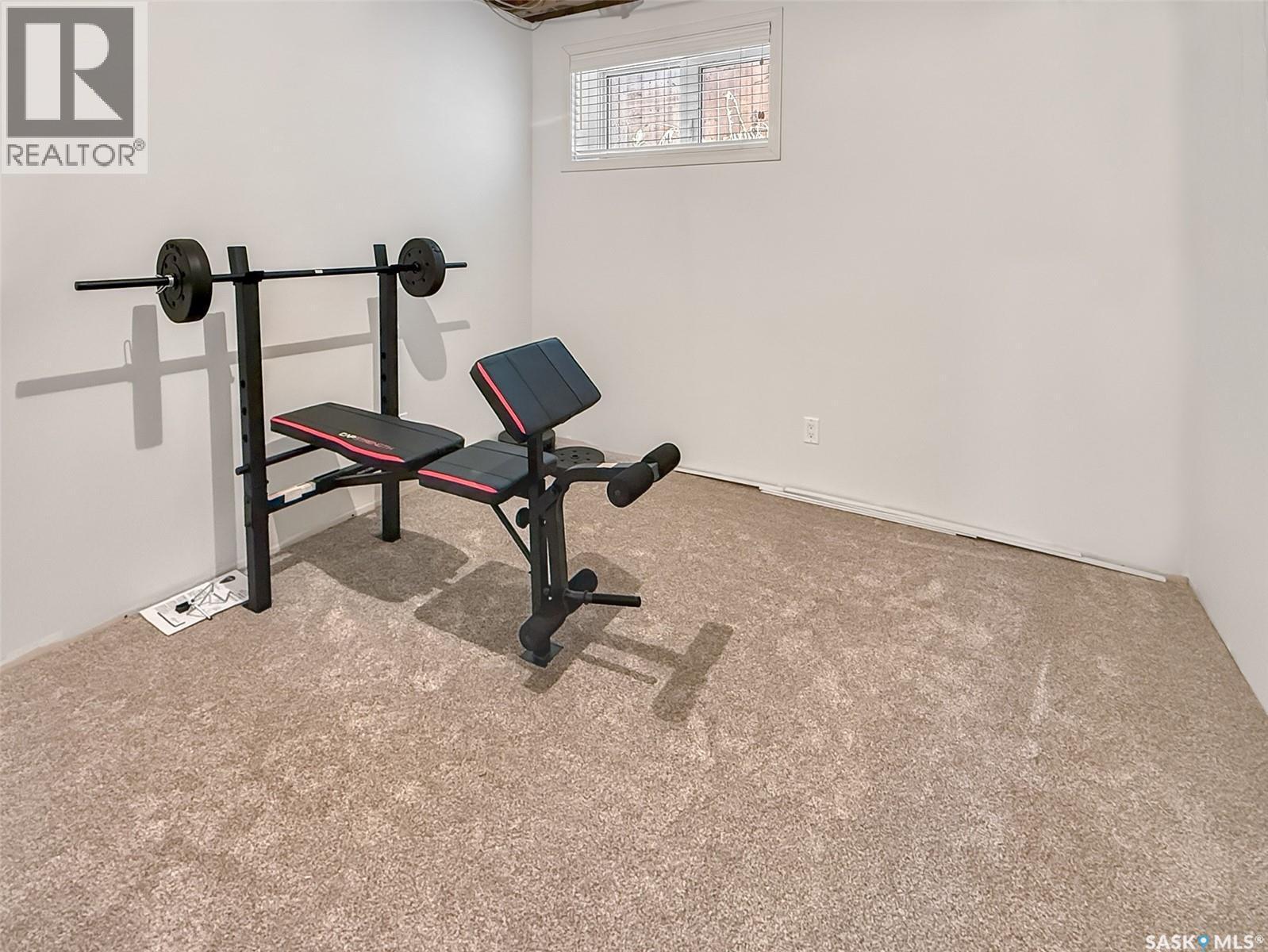 615 Hodgson Drive, Swift Current, SK - Indoor Photo Showing Gym Room