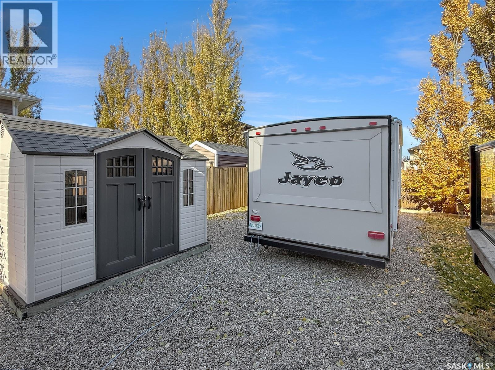 615 Hodgson Drive, Swift Current, SK - Outdoor With Exterior