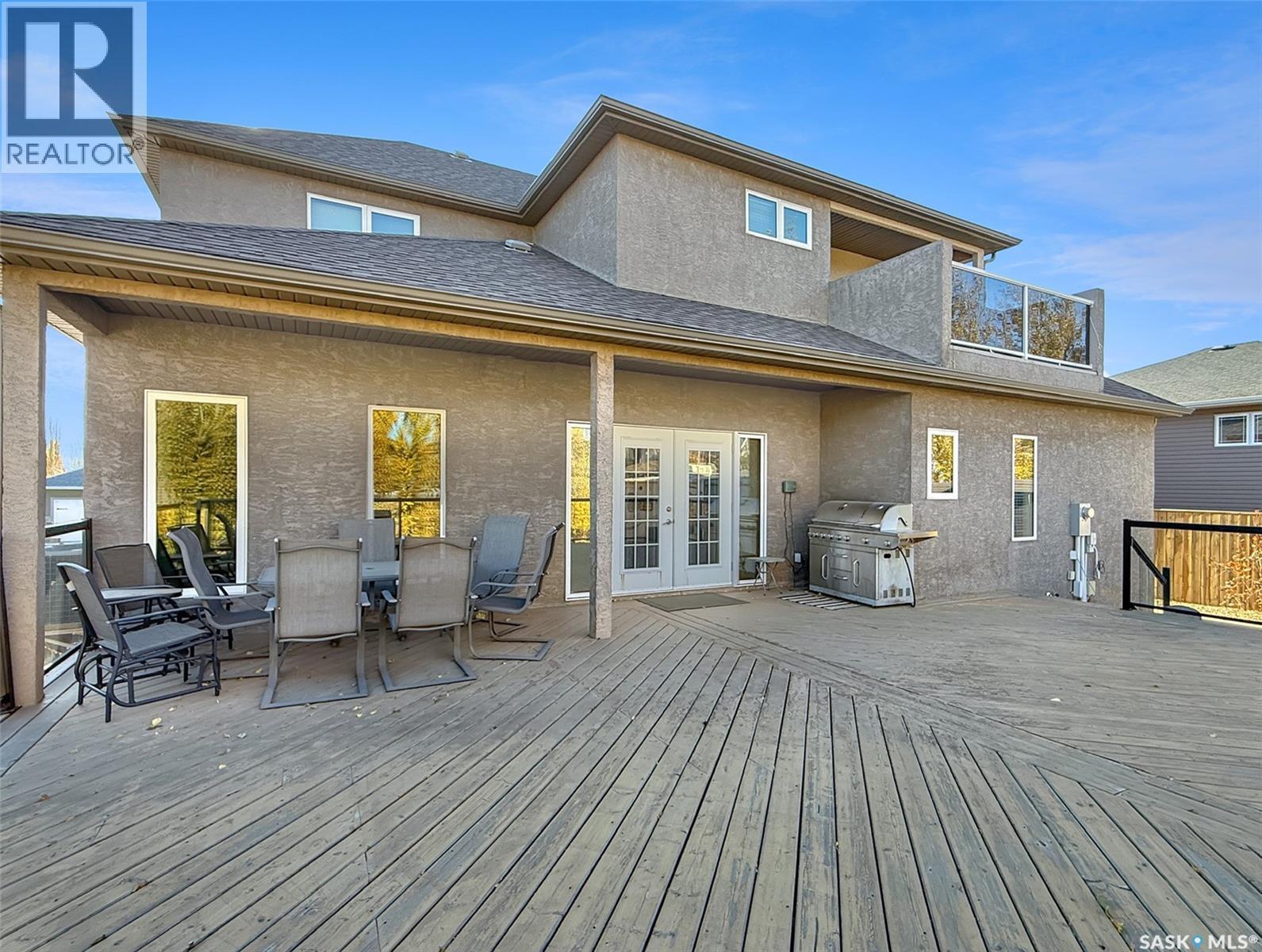 615 Hodgson Drive, Swift Current, SK - Outdoor With Deck Patio Veranda With Exterior