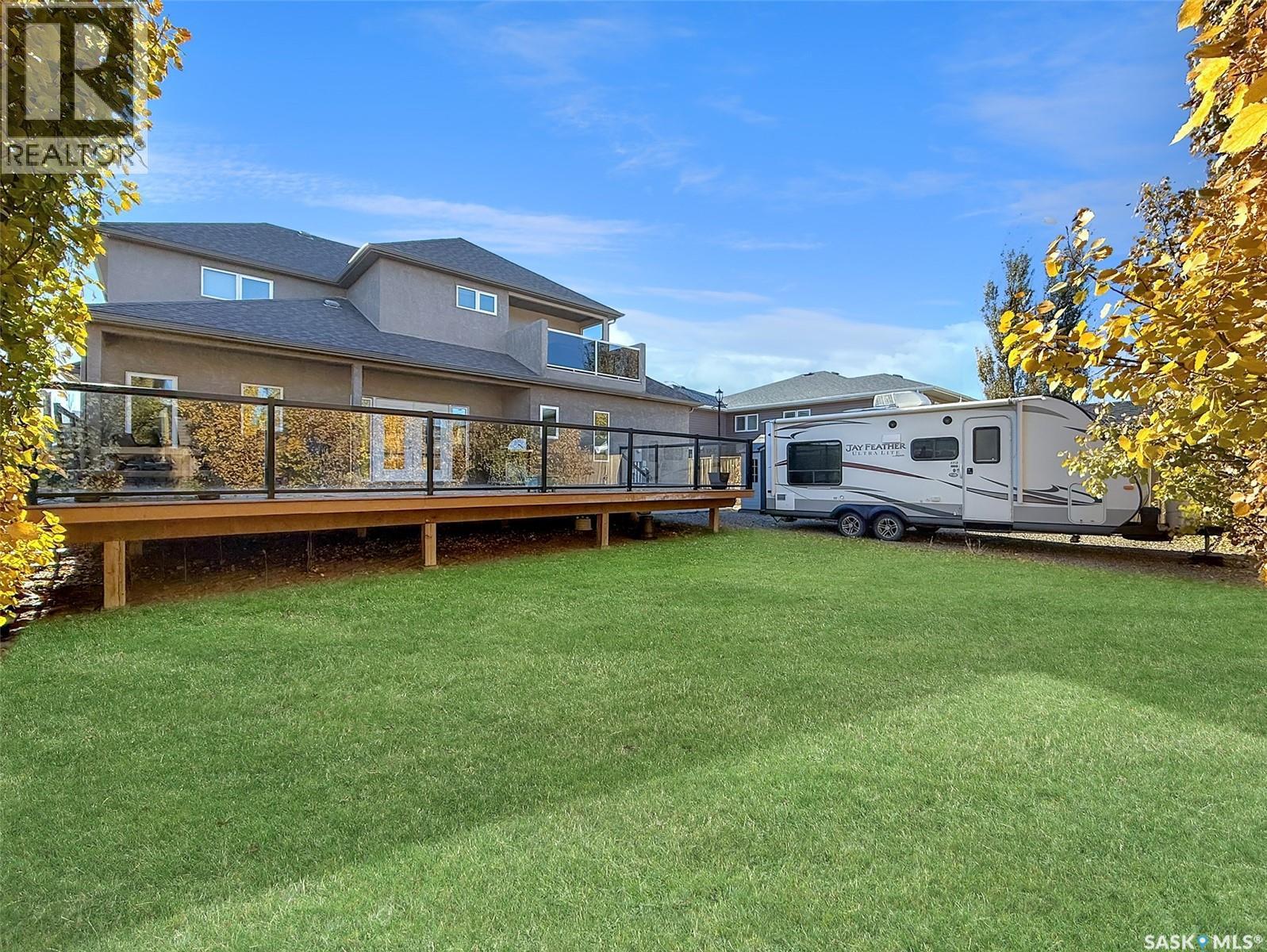 615 Hodgson Drive, Swift Current, SK - Outdoor With Deck Patio Veranda