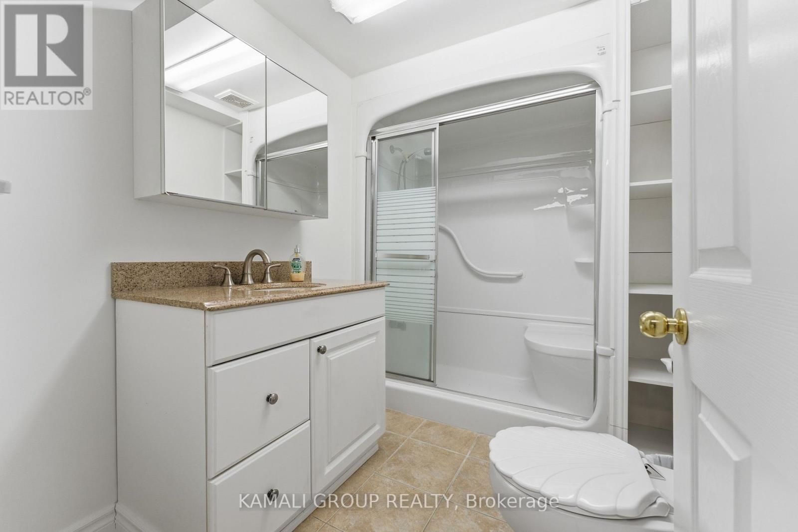 3 Pc Bathroom - Bsmt - 112 Kersey Crescent, Richmond Hill, ON - Indoor Photo Showing Bathroom