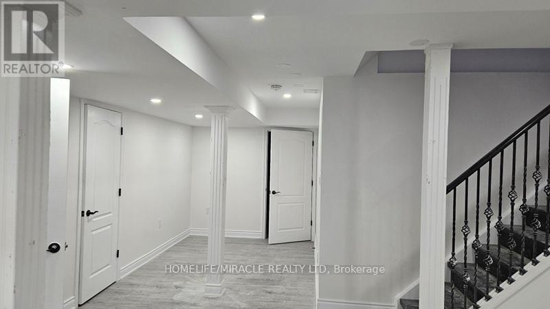 13 Purebrook Crescent, Brampton, ON - Indoor Photo Showing Other Room