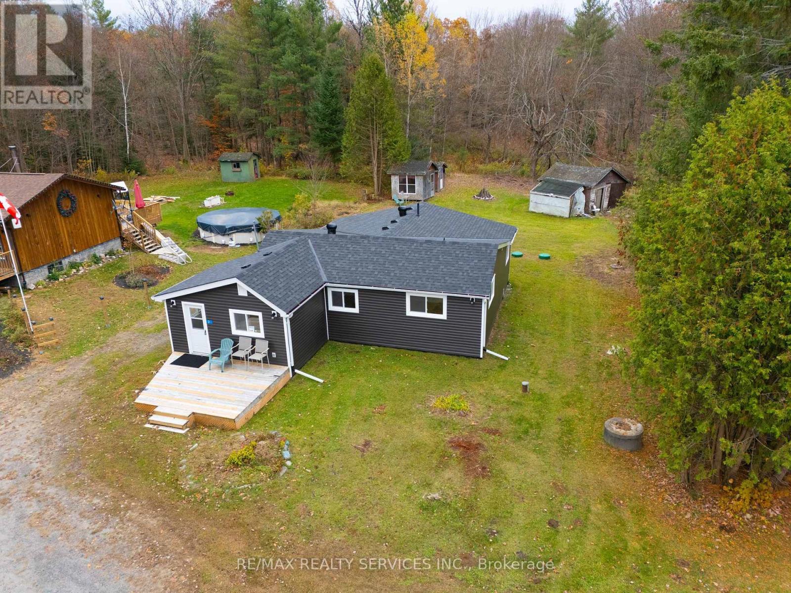 7826 Lake Jospeh Road, Georgian Bay, ON - Outdoor