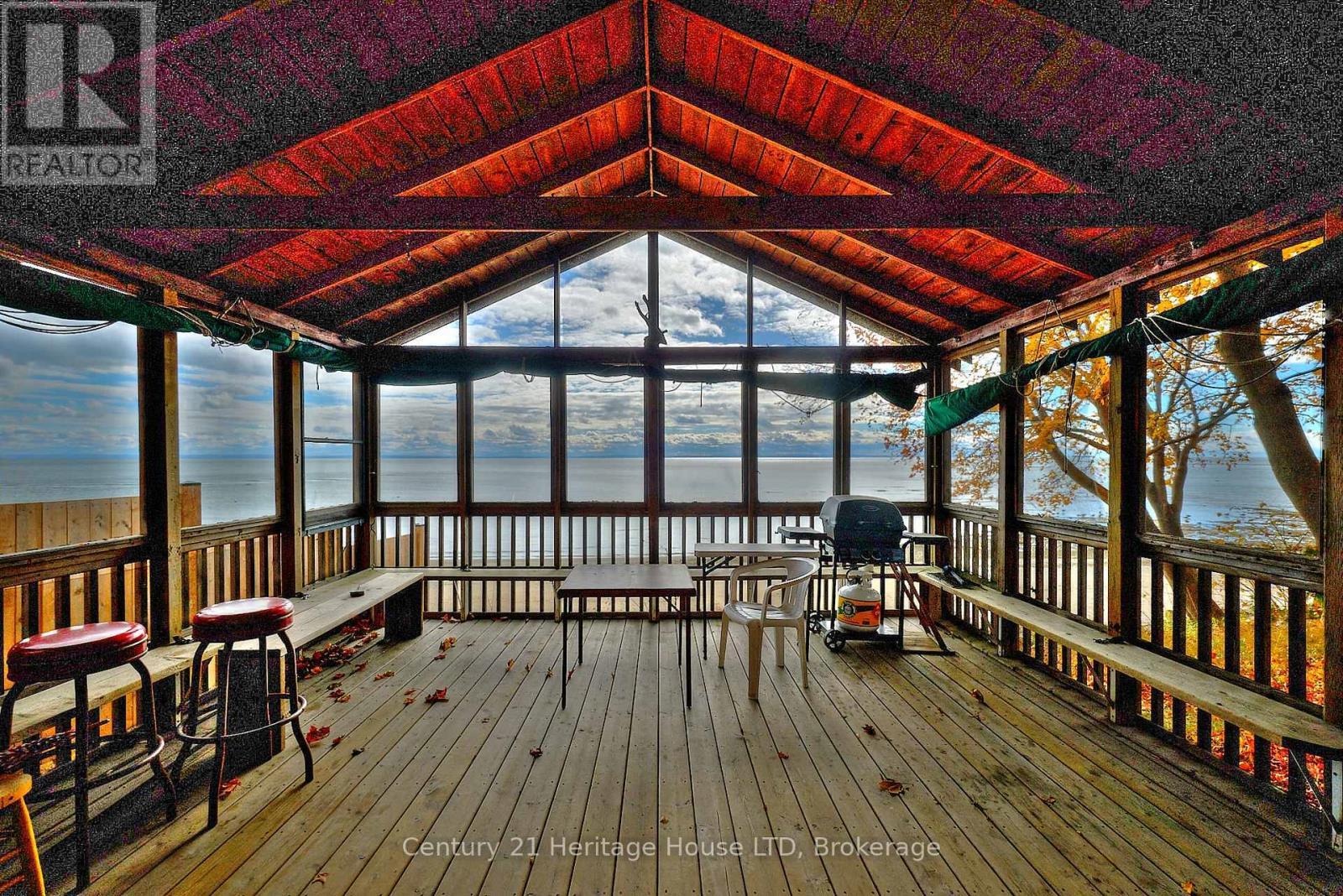 1033 Firelane 1 Road, Port Colborne (Sherkston), ON - Photo Showing Other Room