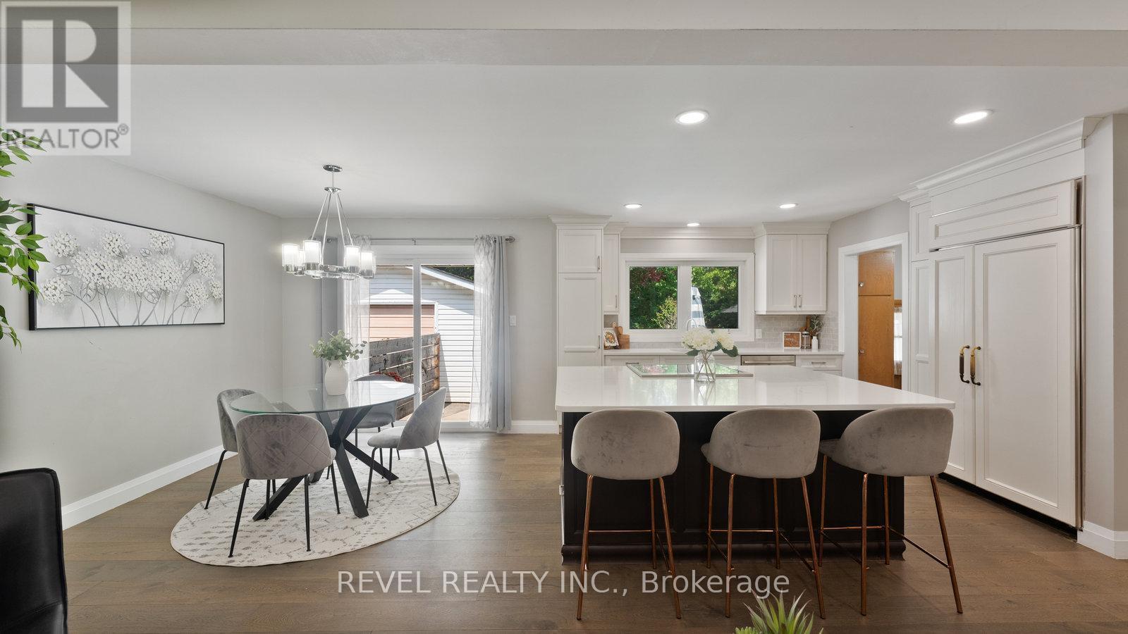 75 Pusey Boulevard, Brantford, ON - Indoor