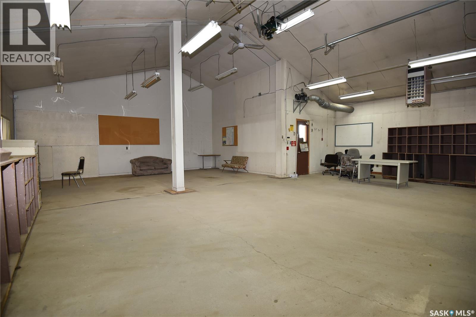 301 1St Avenue E, Nipawin, SK