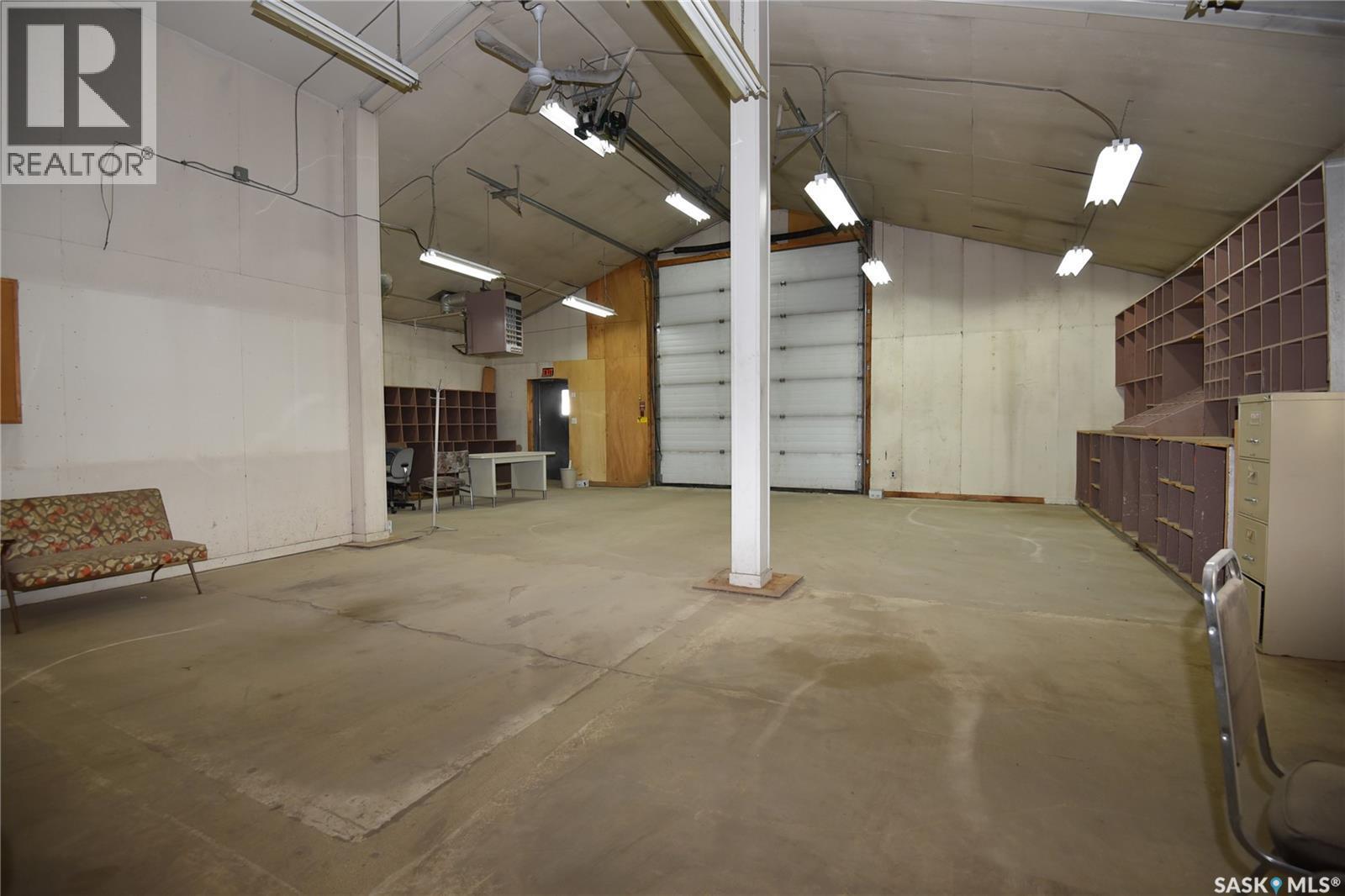 301 1St Avenue E, Nipawin, SK