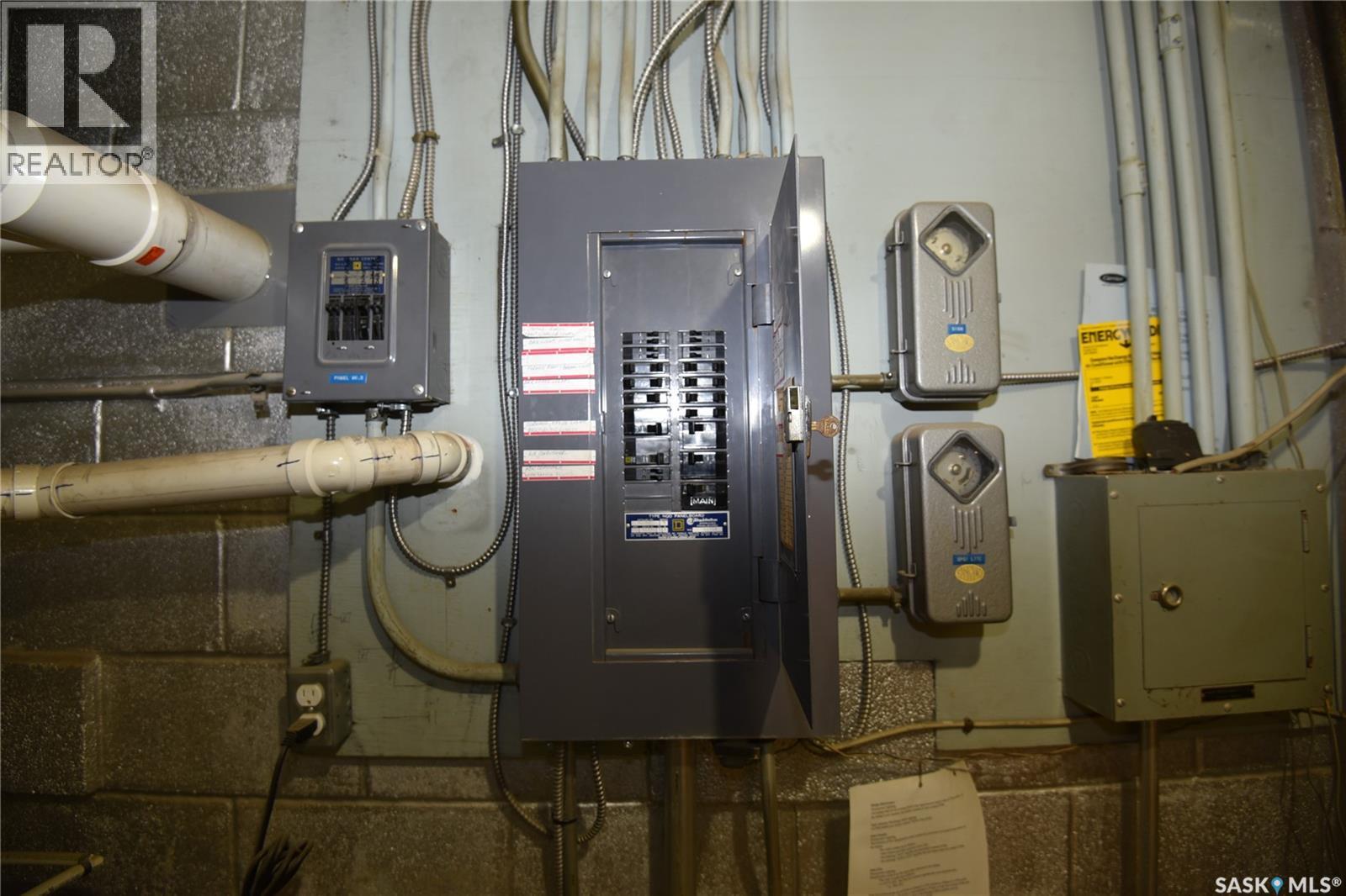 301 1St Avenue E, Nipawin, SK