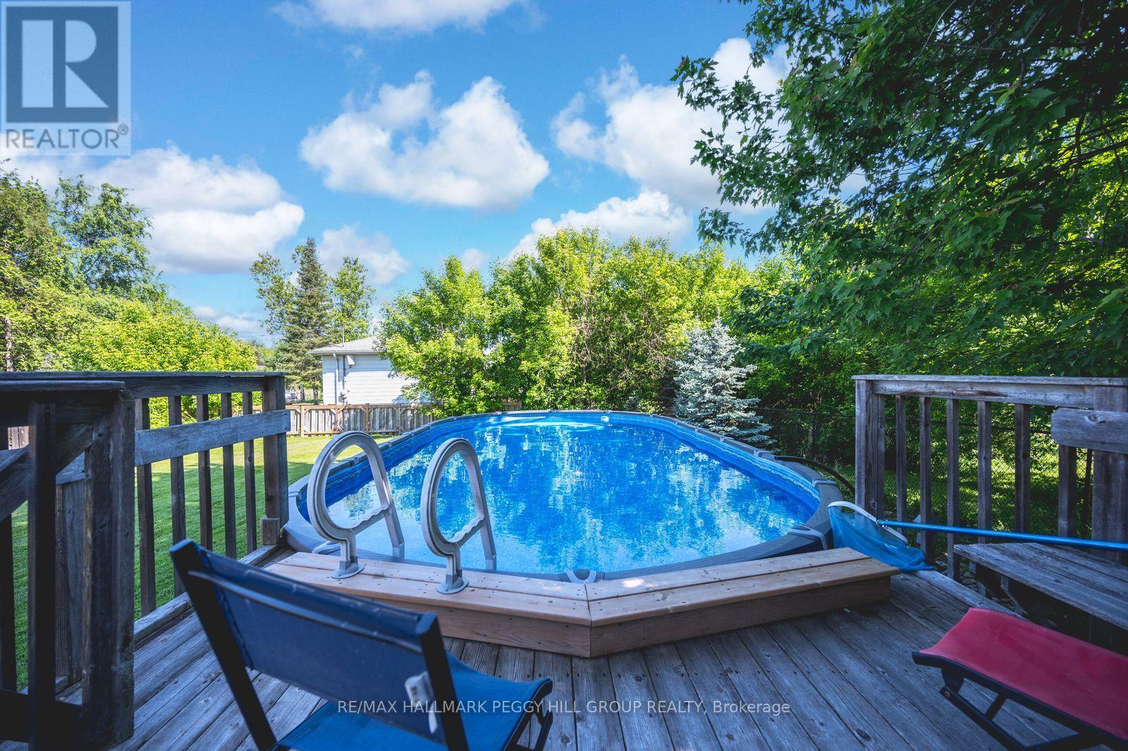 2139 Adjala-Tecumseth Townline, New Tecumseth, ON - Outdoor With Above Ground Pool