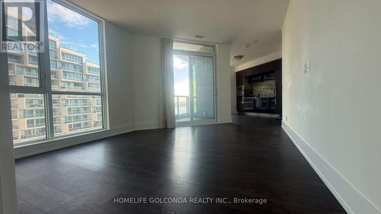 522 - 1 Edgewater Drive, Toronto, ON - Indoor Photo Showing Other Room