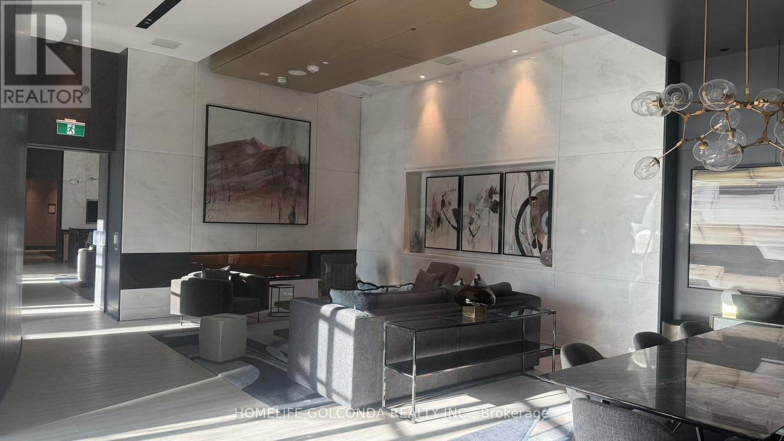 522 - 1 Edgewater Drive, Toronto, ON - Indoor Photo Showing Other Room