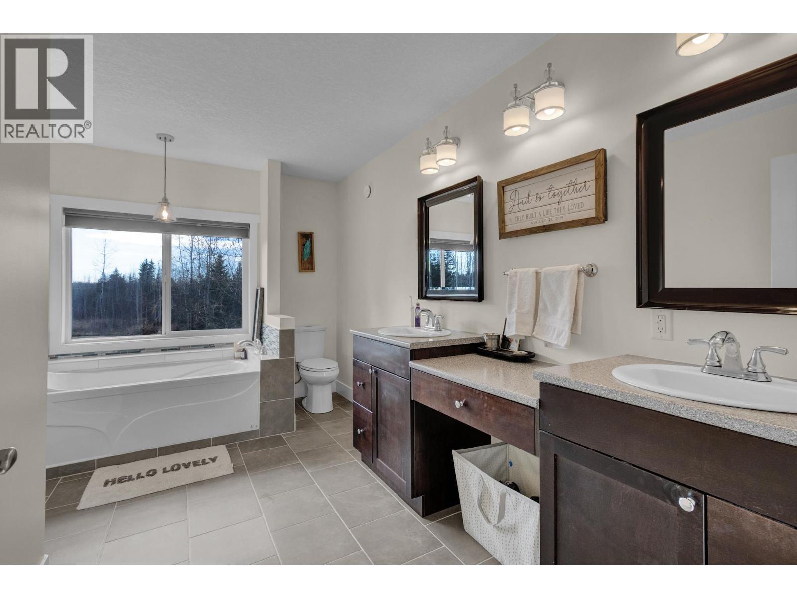 8645 Tabor Glen Drive, Prince George, BC - Indoor Photo Showing Bathroom