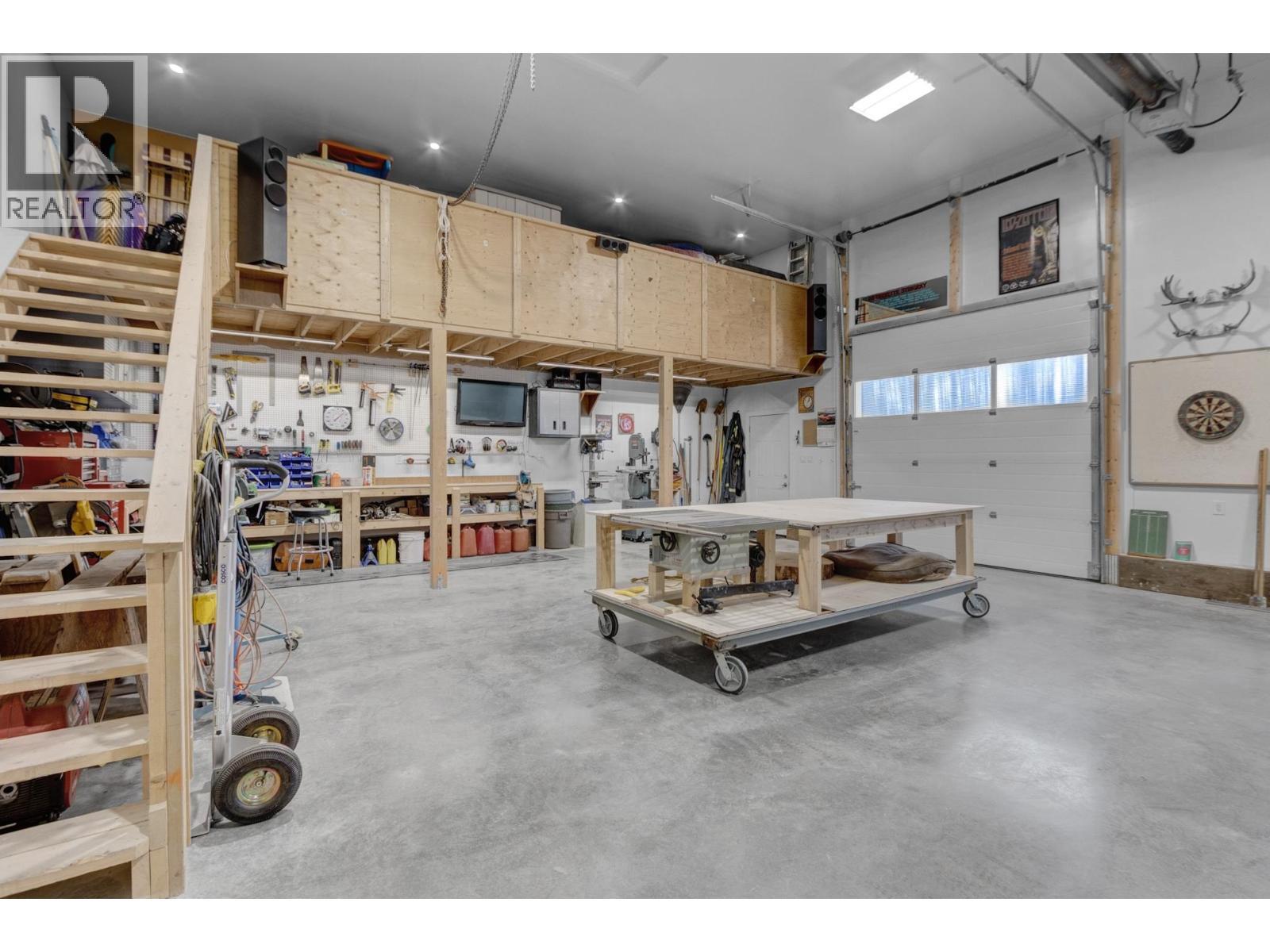 8645 Tabor Glen Drive, Prince George, BC - Indoor Photo Showing Garage