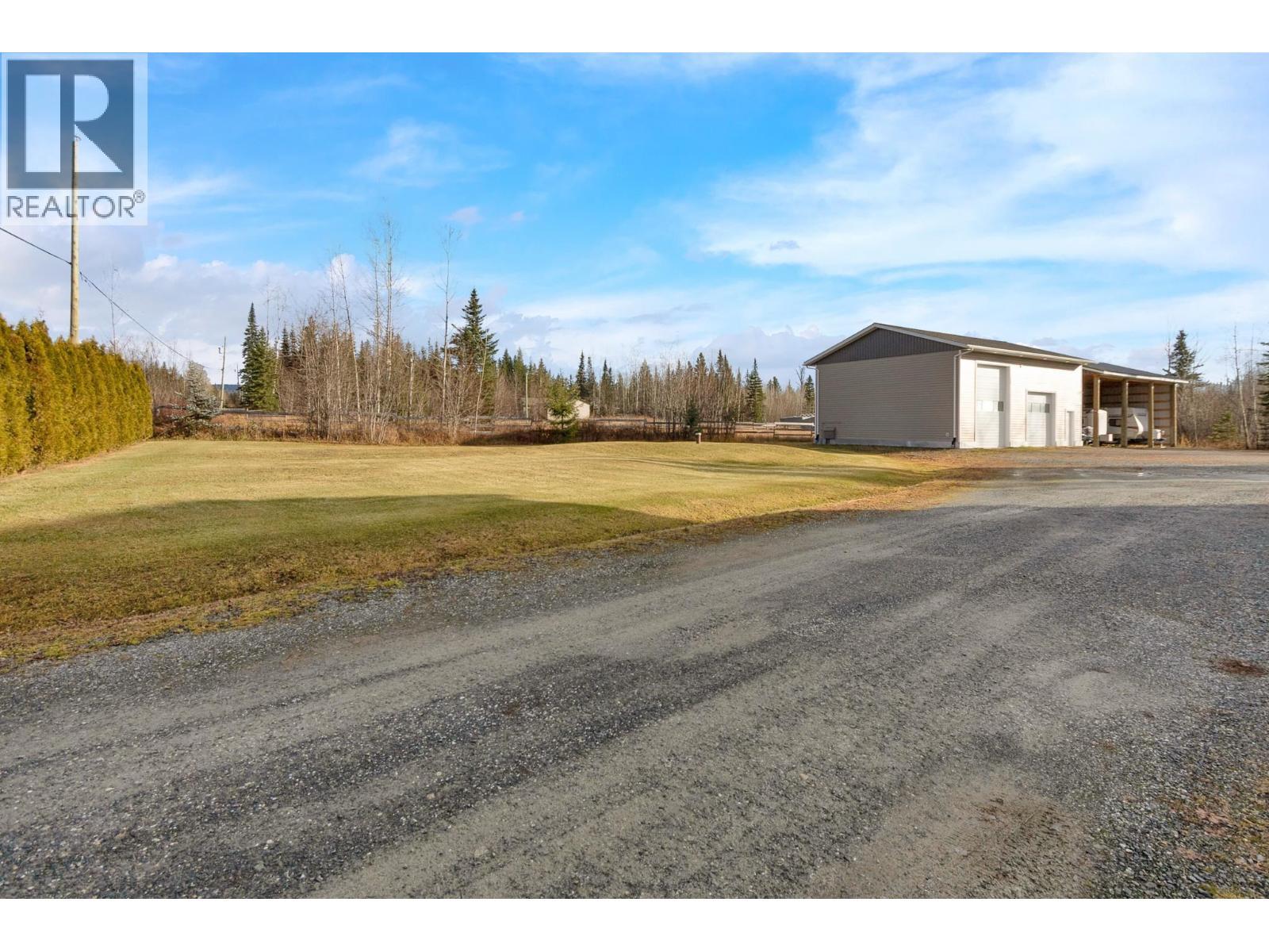 8645 Tabor Glen Drive, Prince George, BC - Outdoor