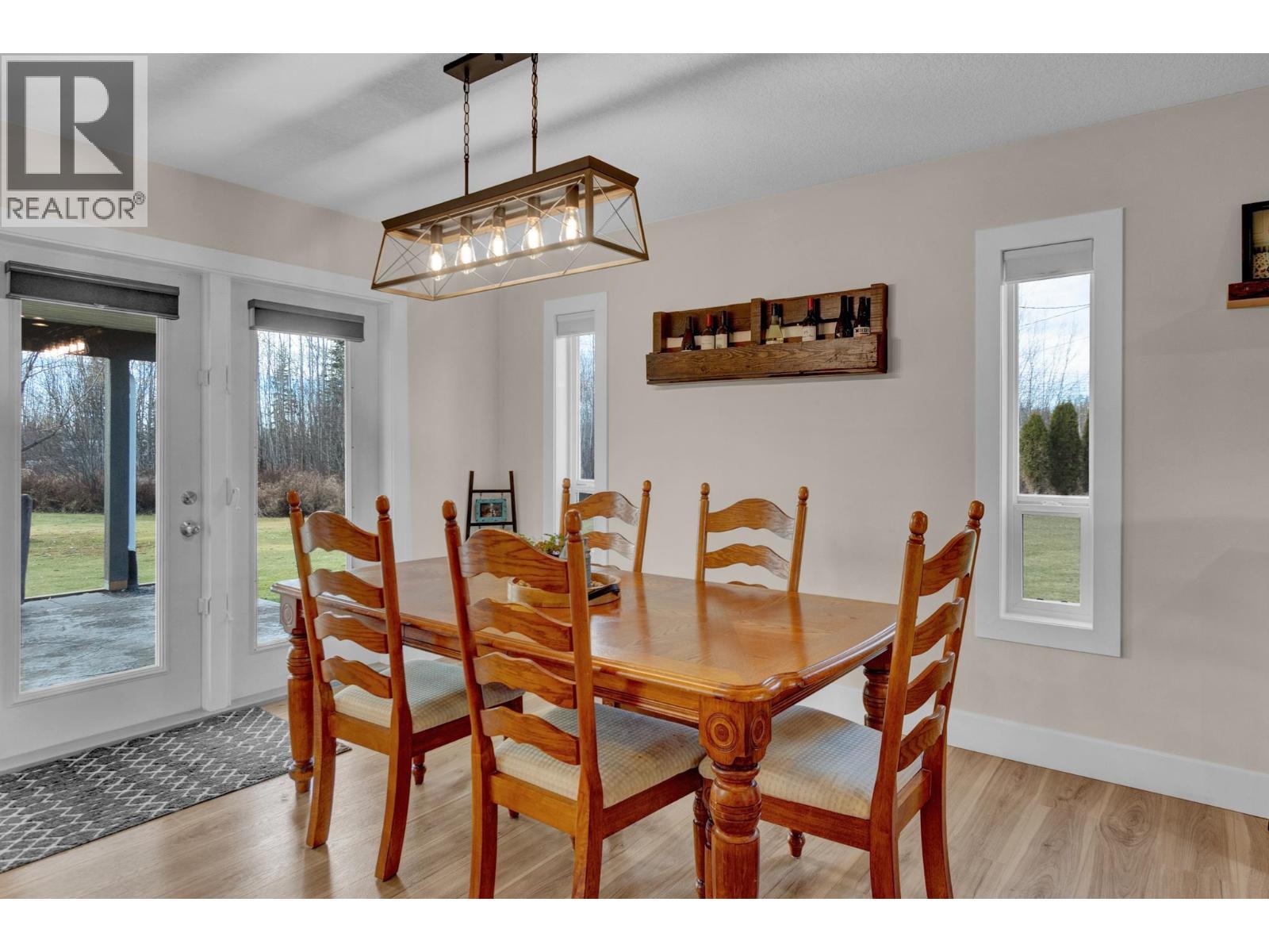 8645 Tabor Glen Drive, Prince George, BC - Indoor Photo Showing Dining Room