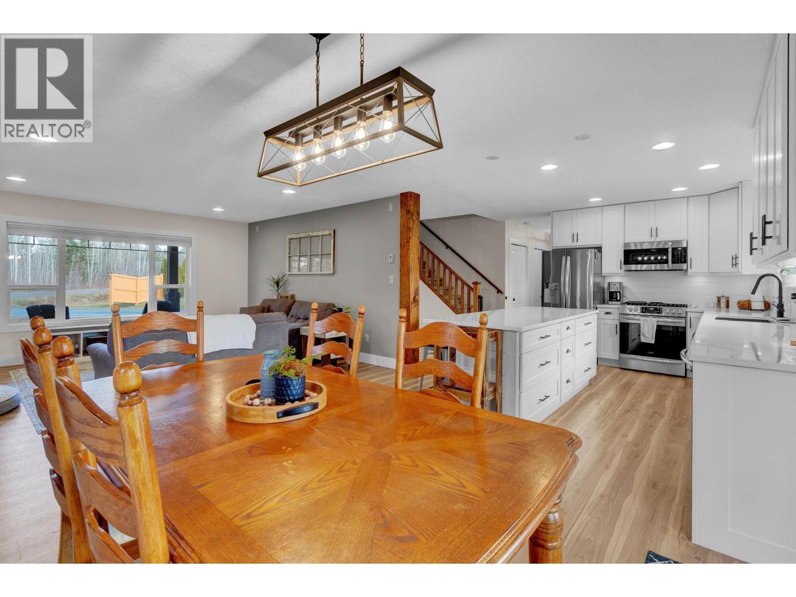 8645 Tabor Glen Drive, Prince George, BC - Indoor