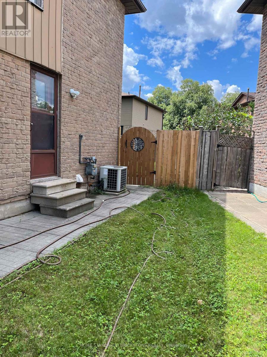 Basement - 267 Risebrough Circuit, Markham, ON - Outdoor With Exterior