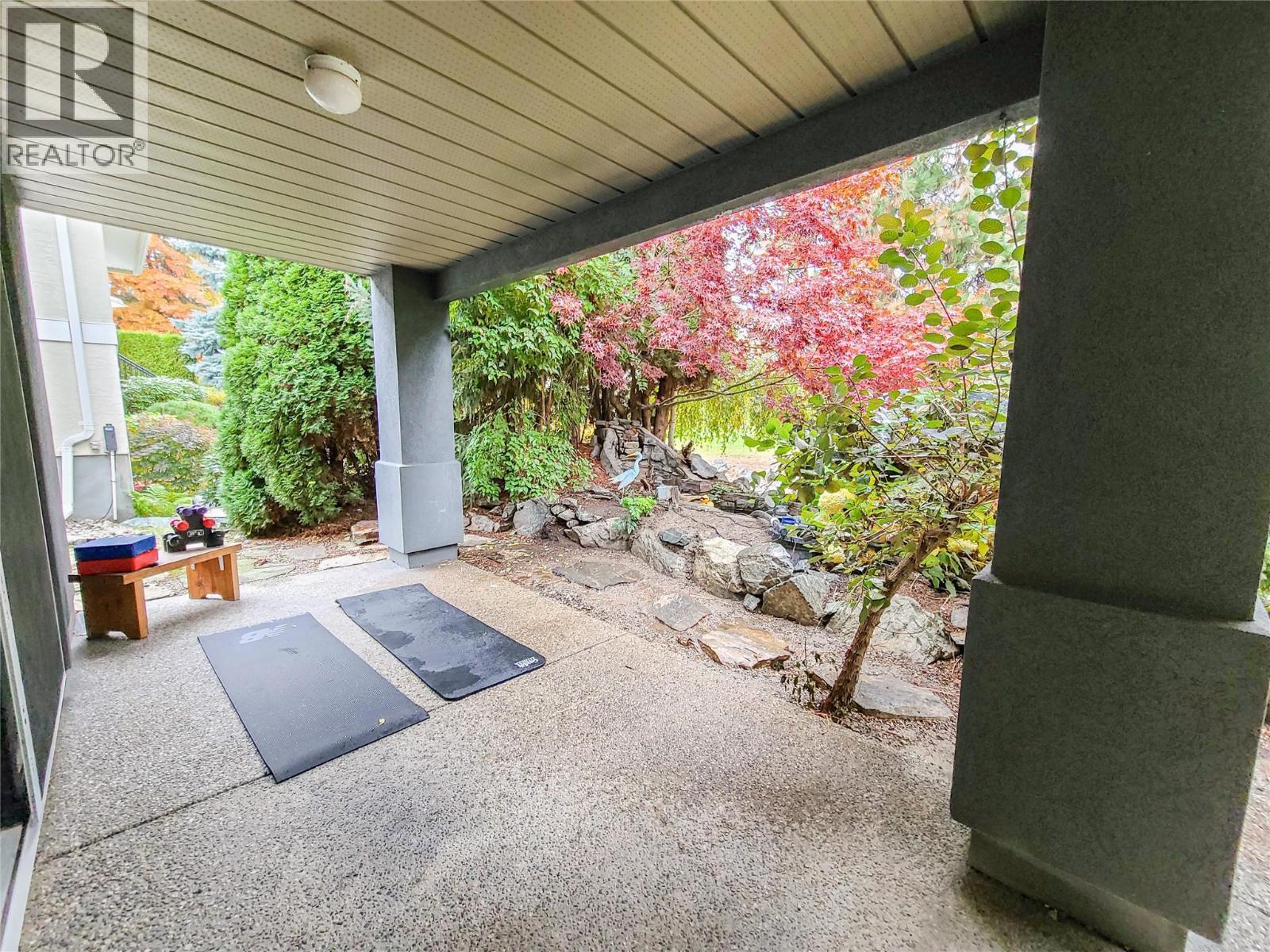 3897 Gallaghers Grange, Kelowna, BC - Outdoor With Deck Patio Veranda