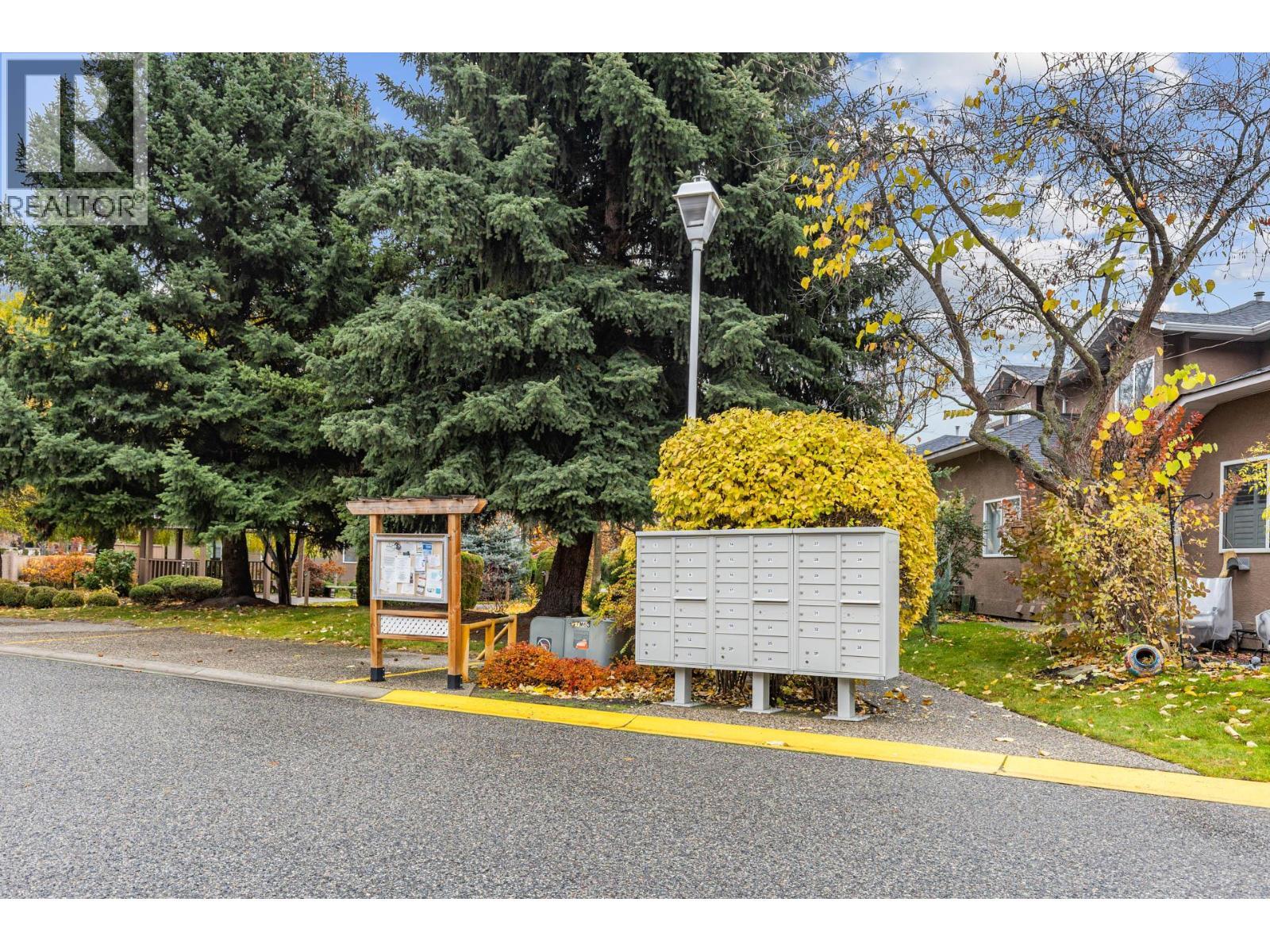 535 Glenmeadows Road Unit# 33, Kelowna, BC - Outdoor