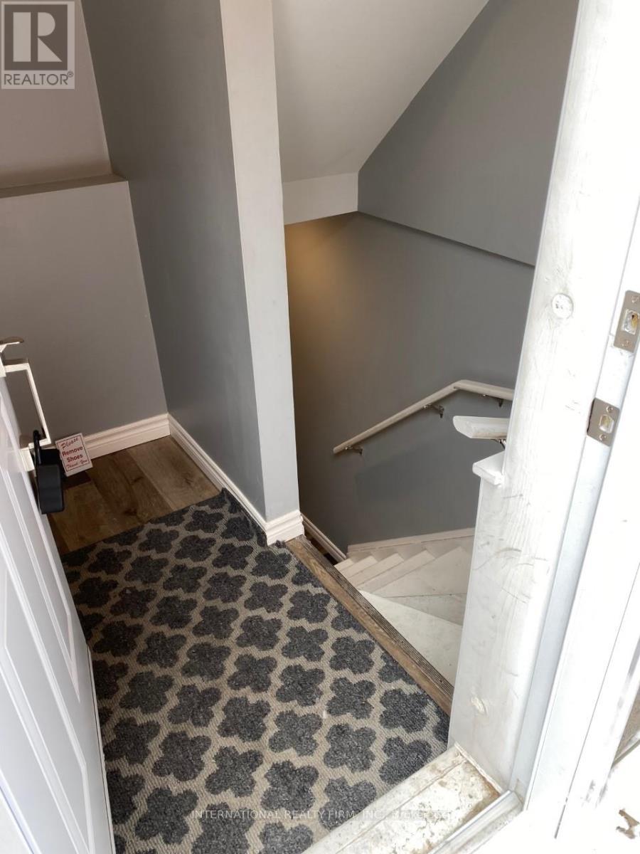 Bsmt - 75 Ferguson Drive, Barrie, ON - Indoor Photo Showing Other Room