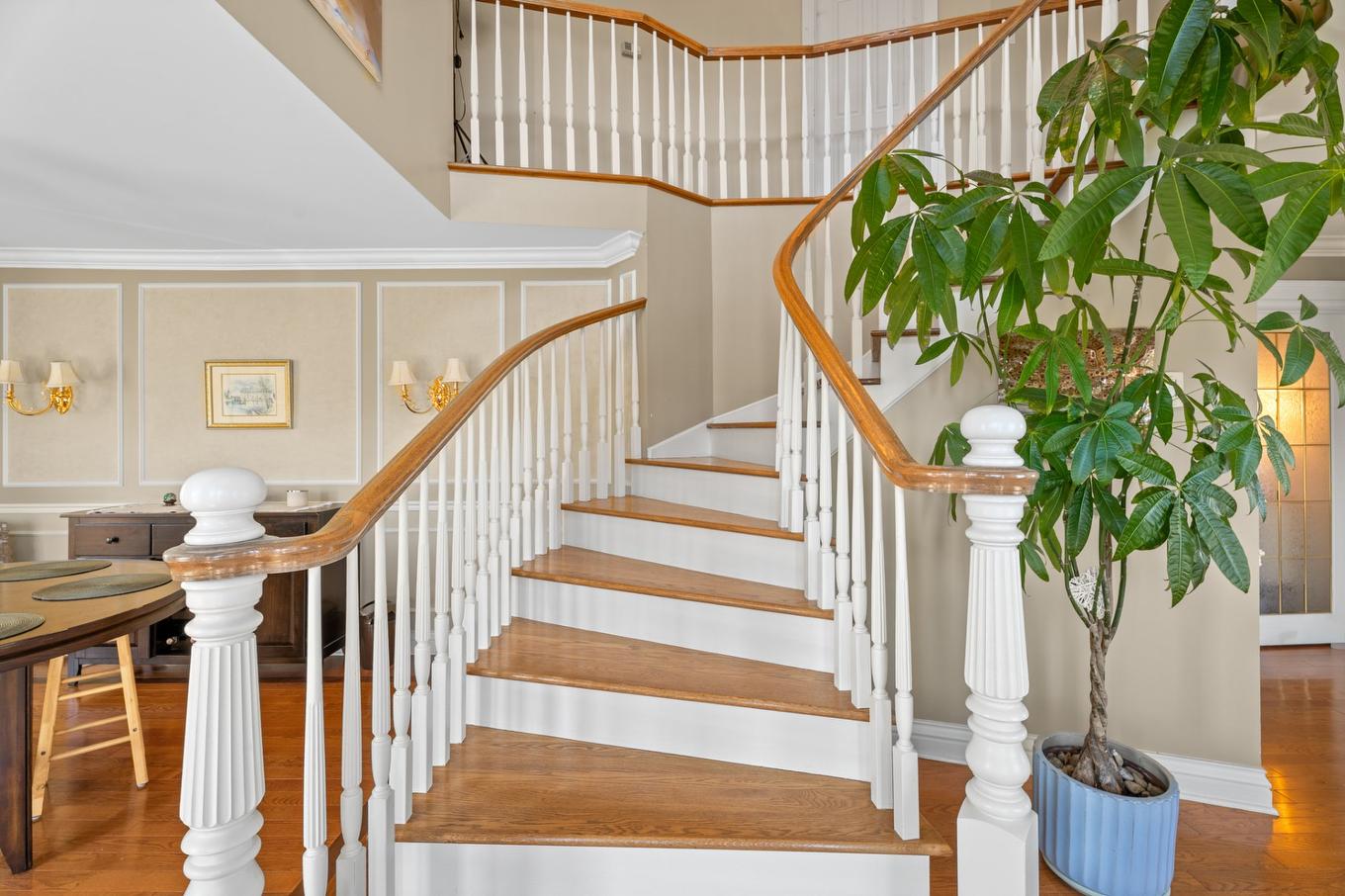 Escalier - 531 Rue Principale, Saint-Sauveur, QC - Indoor Photo Showing Other Room