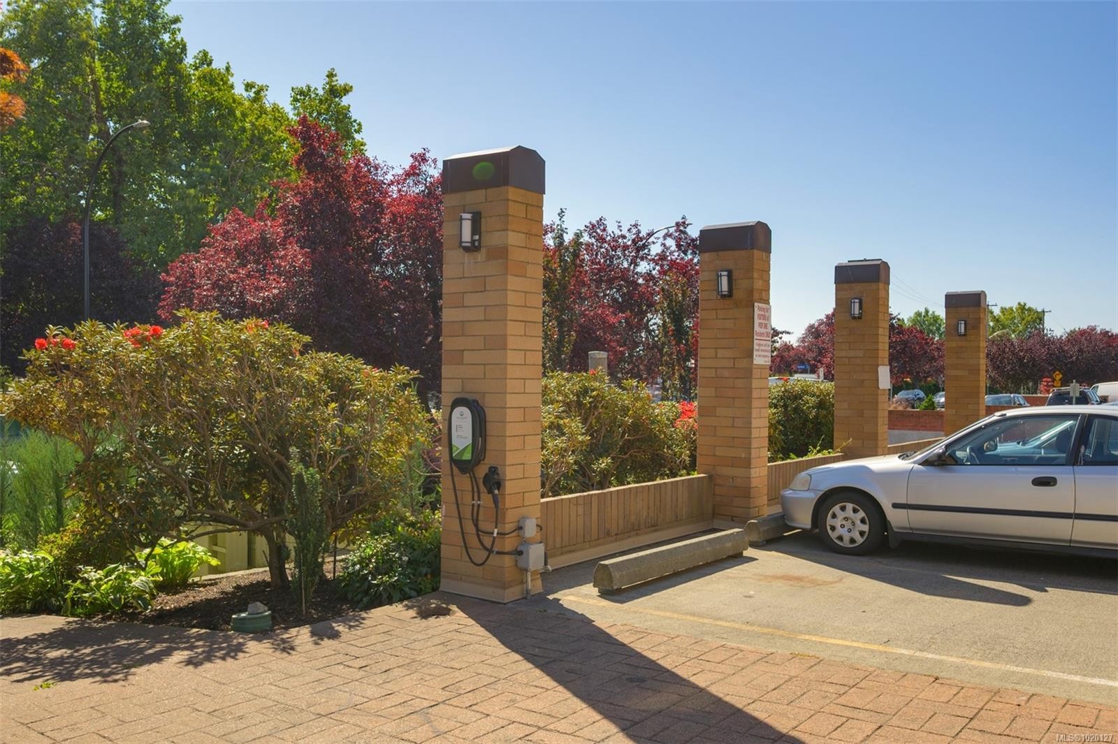 201-640 Montreal St, Victoria, BC - Outdoor