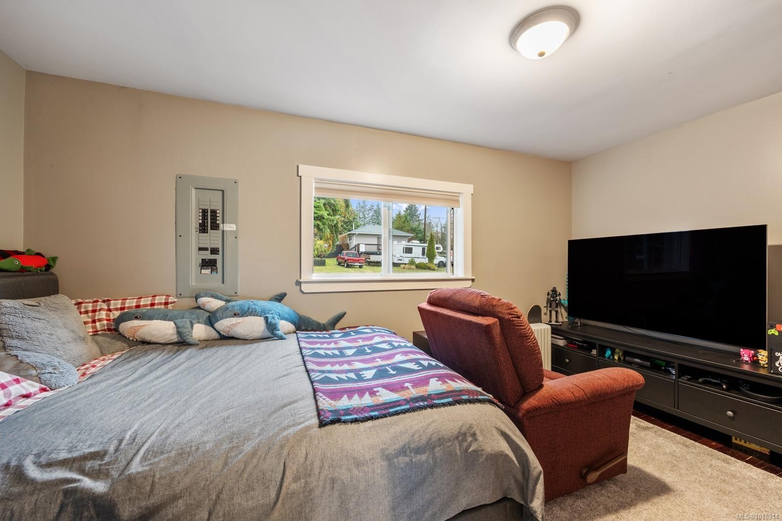 3328 Third St, Cumberland, BC